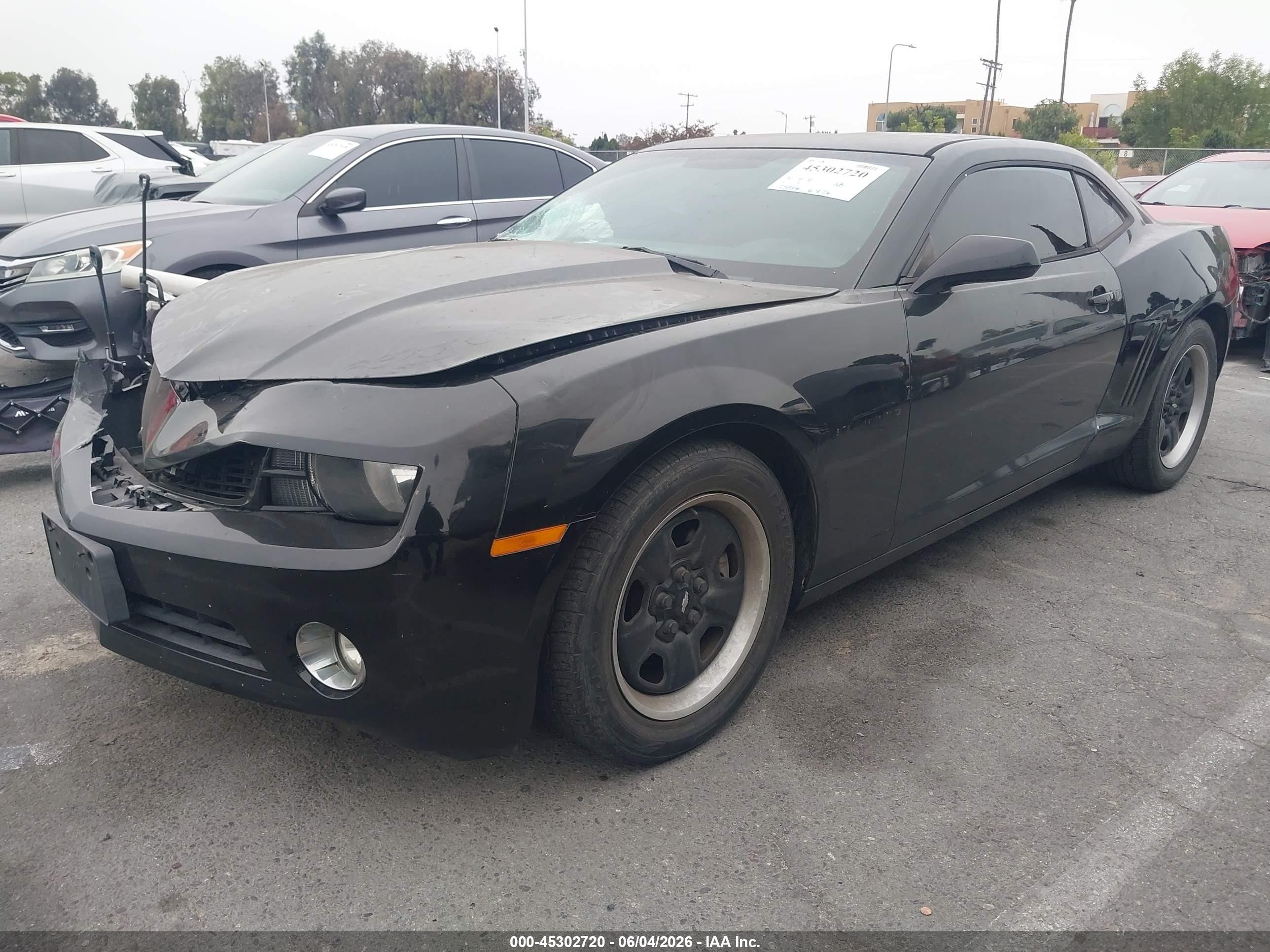 2012 Chevrolet Camaro VIN 2G1FE1E39C9196186 IAAI salvage auction — Side, Salvage (California), sold $1,325 on 2026-07-07 (photo 2)