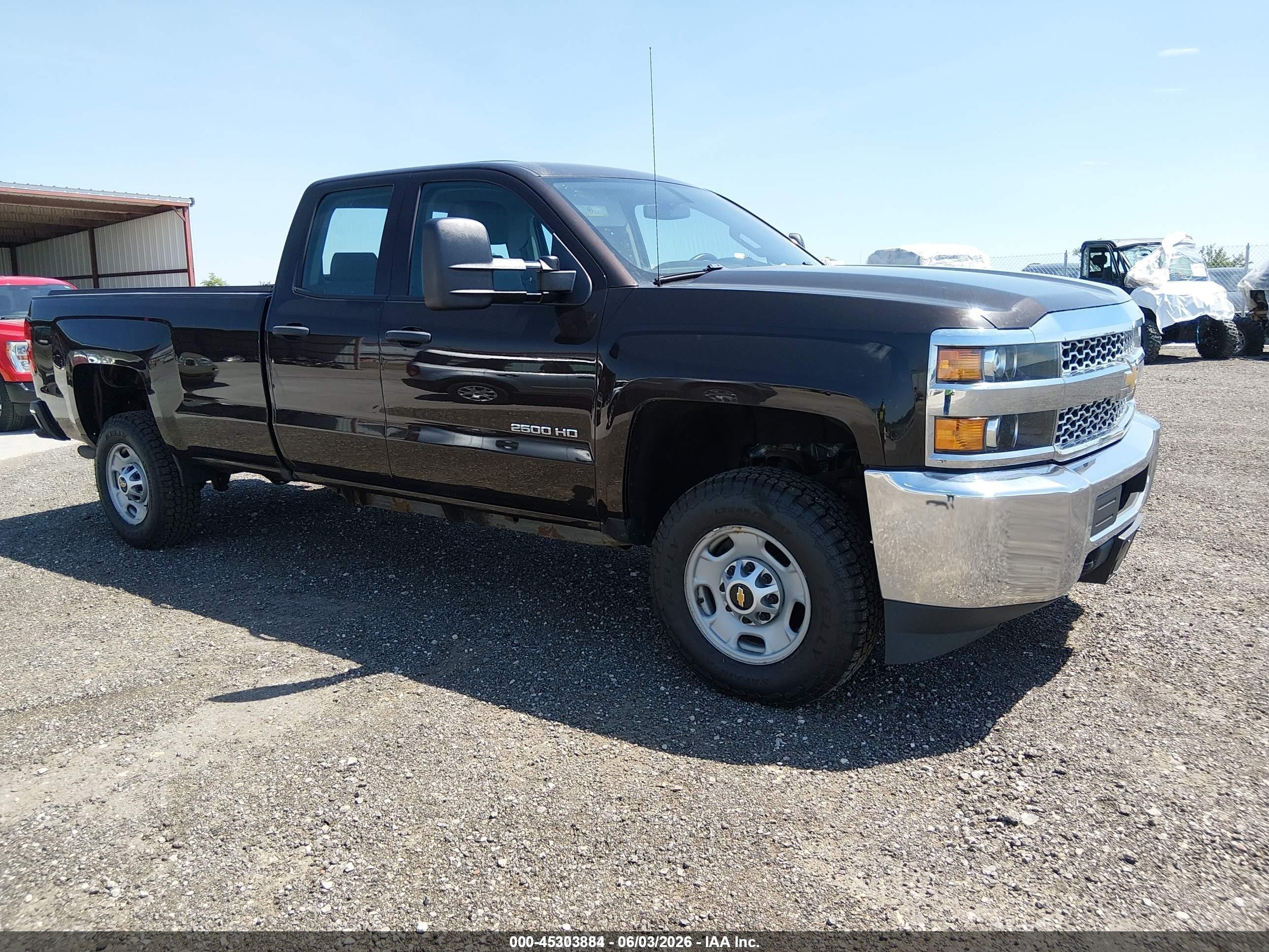 2019 Chevrolet Silverado 2500 VIN 2GC2CREG4K1176518 IAAI salvage auction — Rear End, Sf97 (Iowa), sold $17,900 on 2026-07-09 (photo 1)