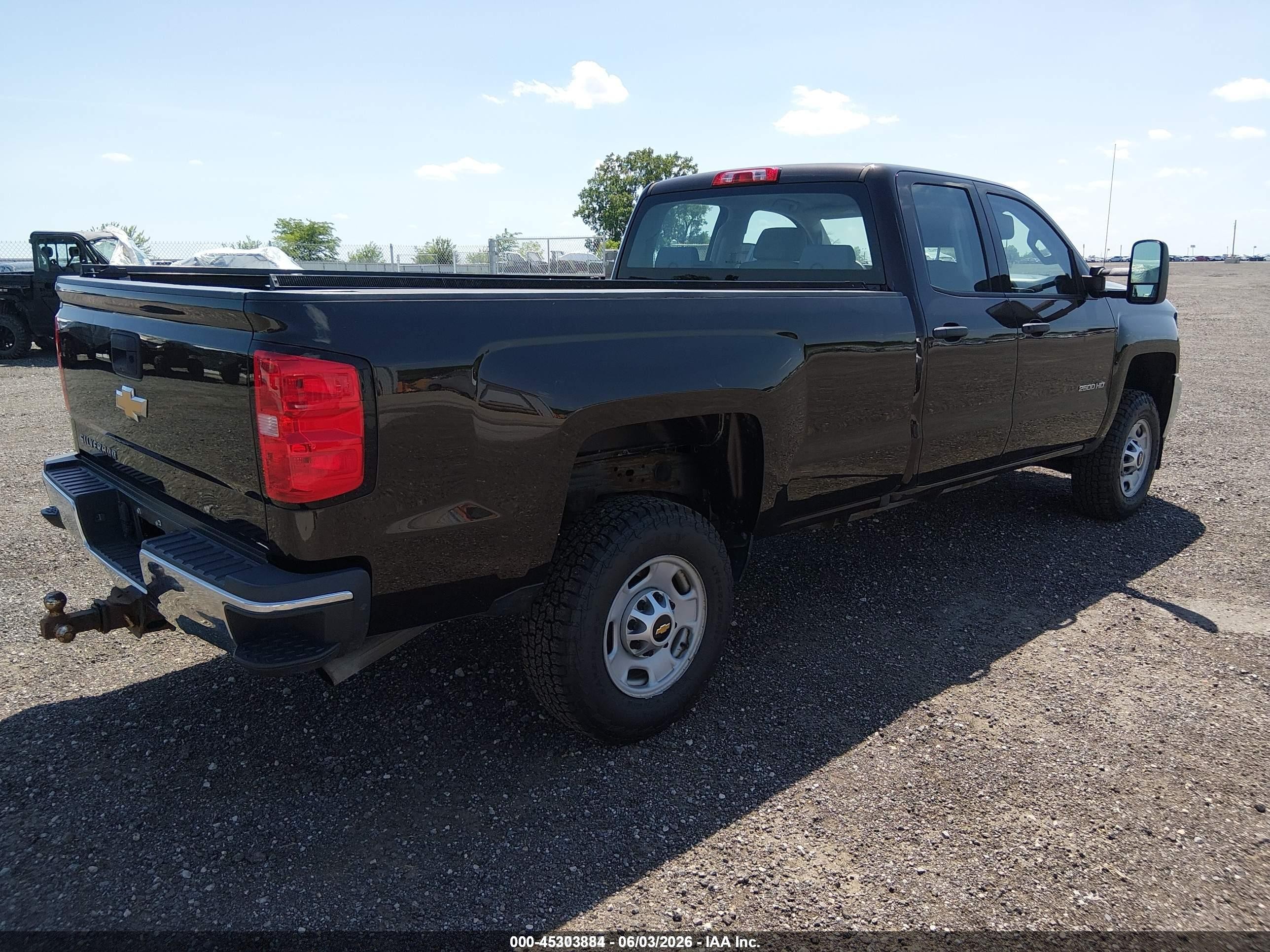 2019 Chevrolet Silverado 2500 VIN 2GC2CREG4K1176518 IAAI salvage auction — Rear End, Sf97 (Iowa), sold $17,900 on 2026-07-09 (photo 4)