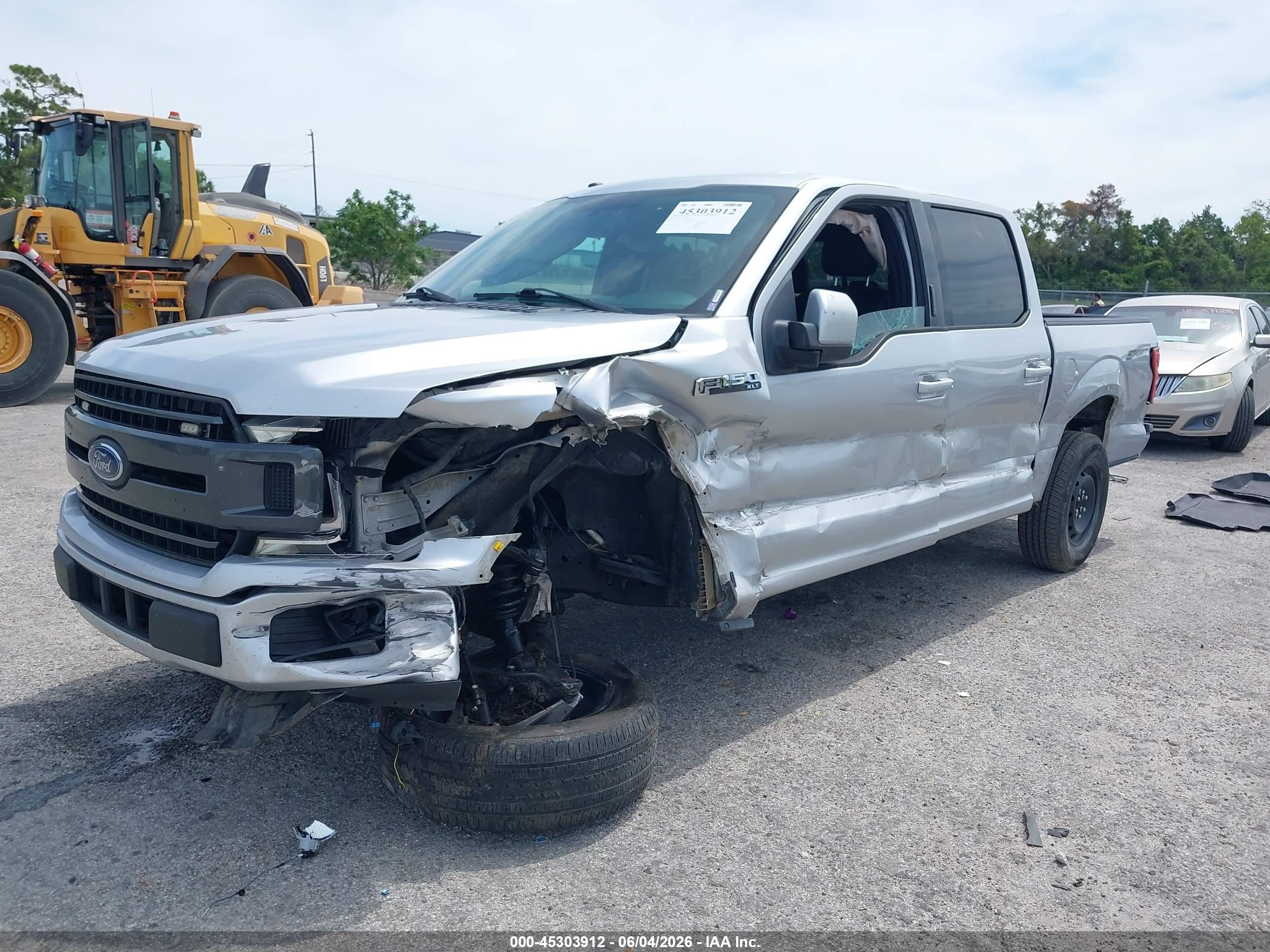 2018 Ford F-150 VIN 1FTEW1CP3JFE59301 IAAI salvage auction — Side, Rebuildable (Florida), sold $3,850 on 2026-07-07 (photo 2)