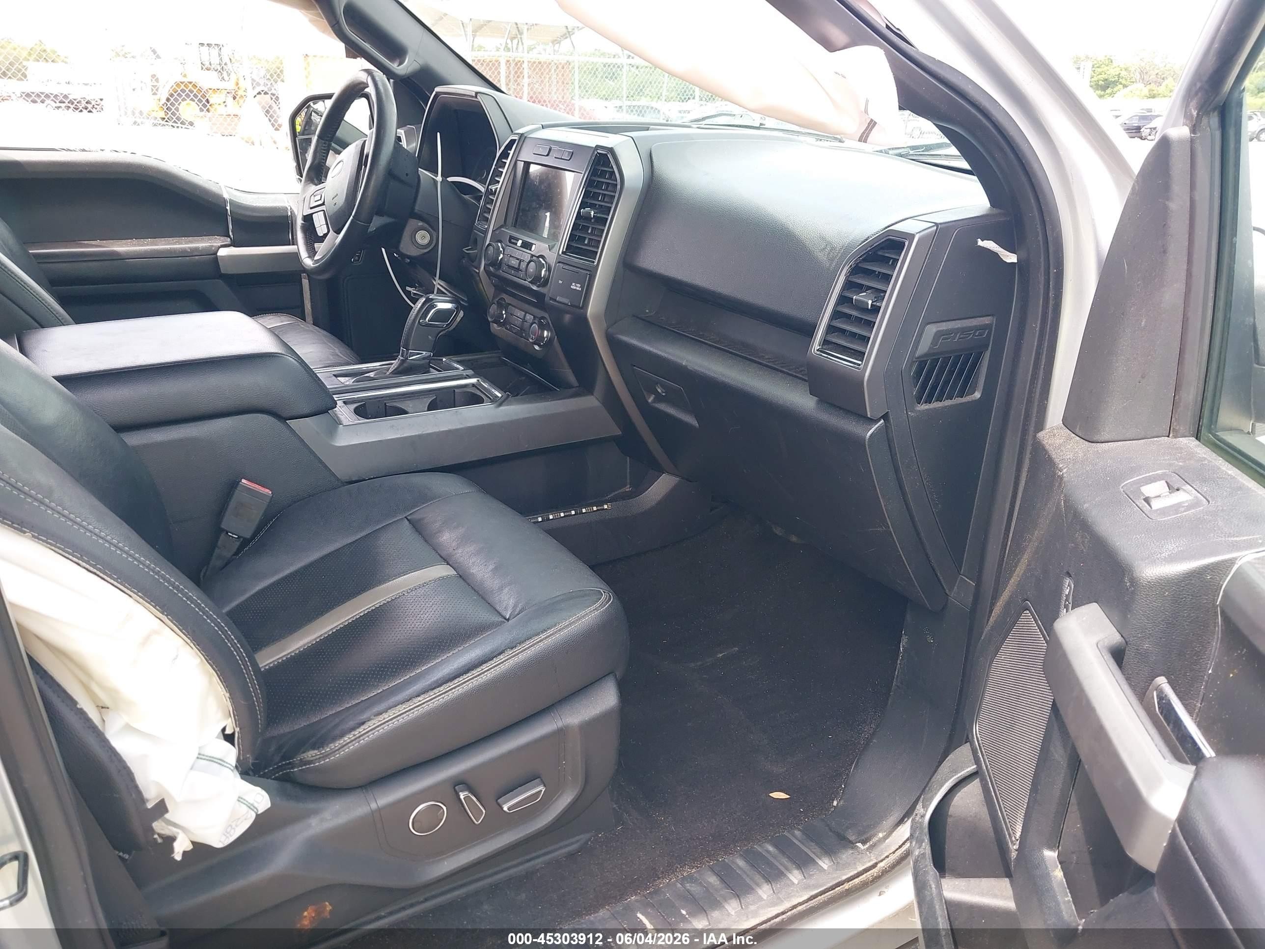 2018 Ford F-150 VIN 1FTEW1CP3JFE59301 IAAI salvage auction — Side, Rebuildable (Florida), sold $3,850 on 2026-07-07 (photo 5)