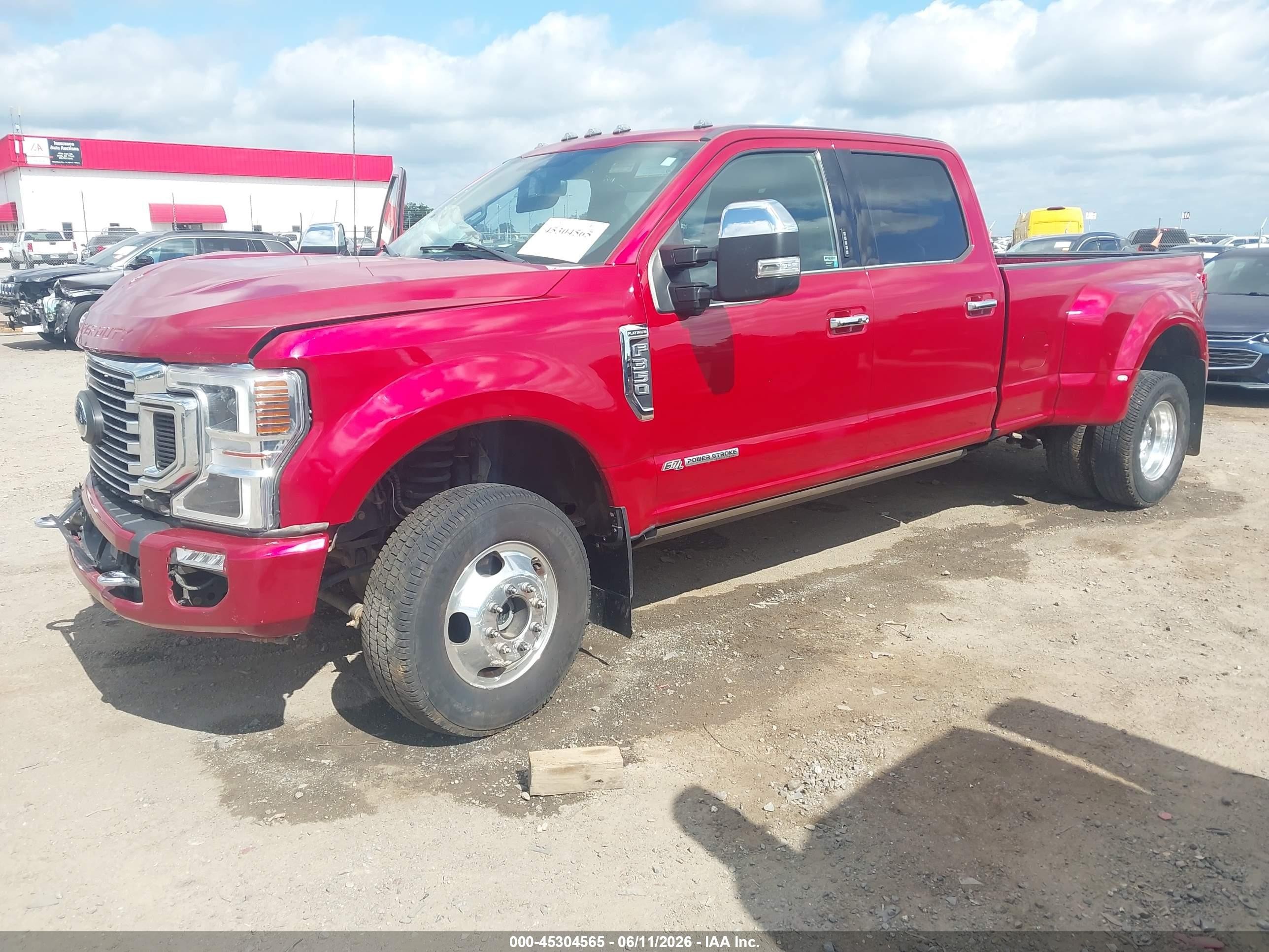2022 Ford F-350 VIN 1FT8W3DT2NEF46347 — IAAI salvage auction photo