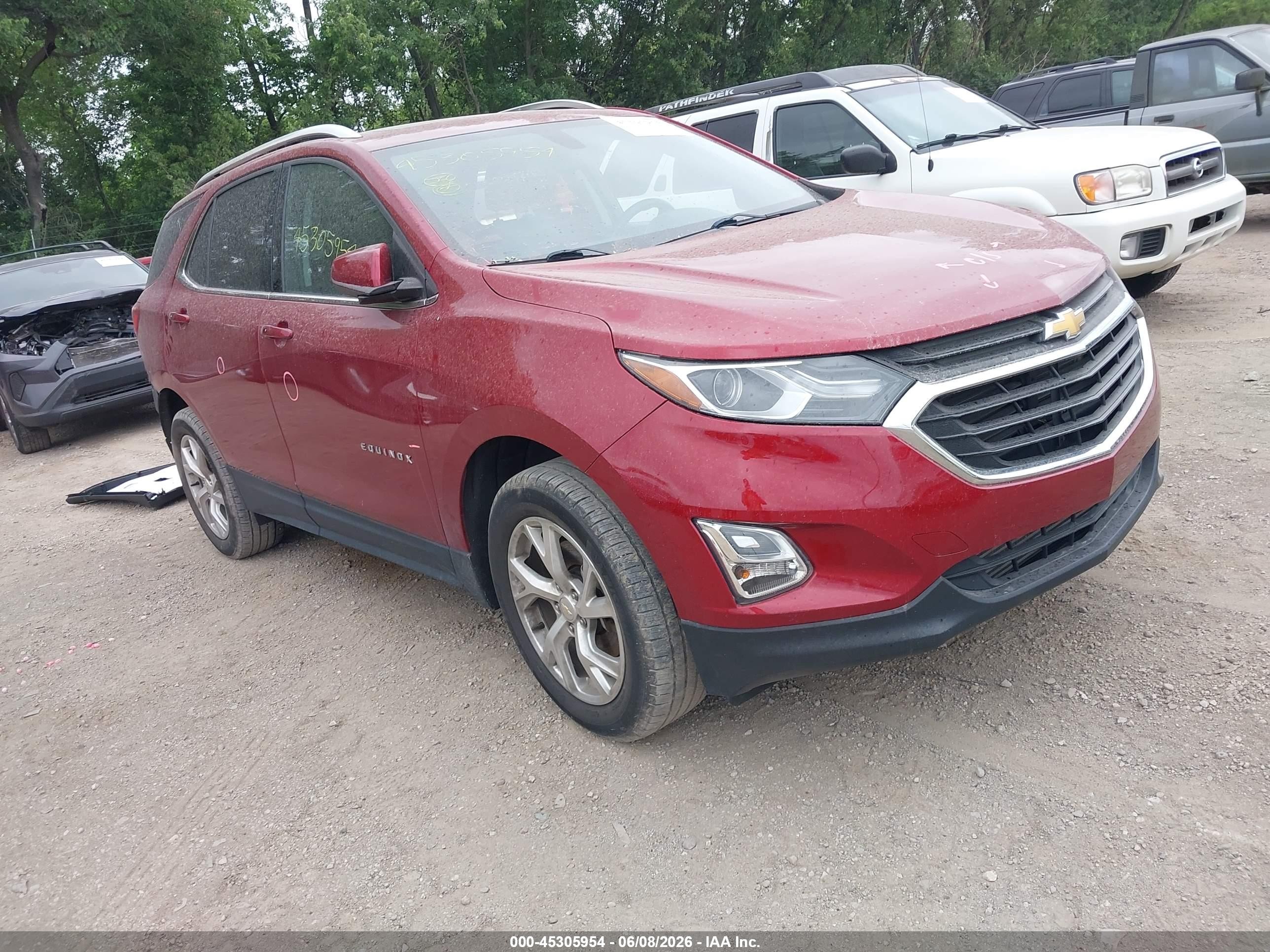 2019 Chevrolet Equinox VIN 2GNAXVEX2K6263014 IAAI salvage auction — Side, Salvage (Indiana), sold $3,600 on 2026-07-12 (photo 1)