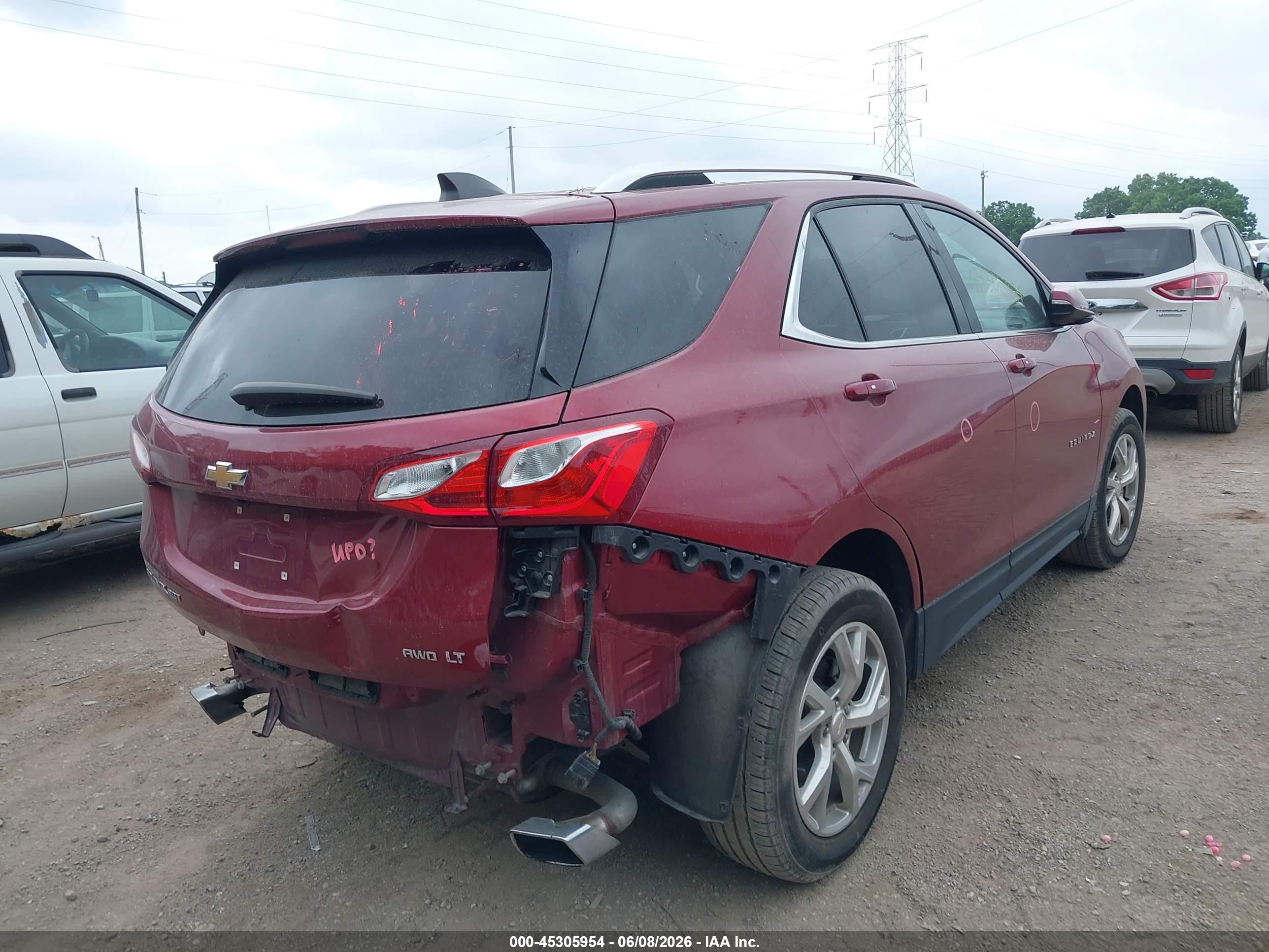 2019 Chevrolet Equinox VIN 2GNAXVEX2K6263014 IAAI salvage auction — Side, Salvage (Indiana), sold $3,600 on 2026-07-12 (photo 4)