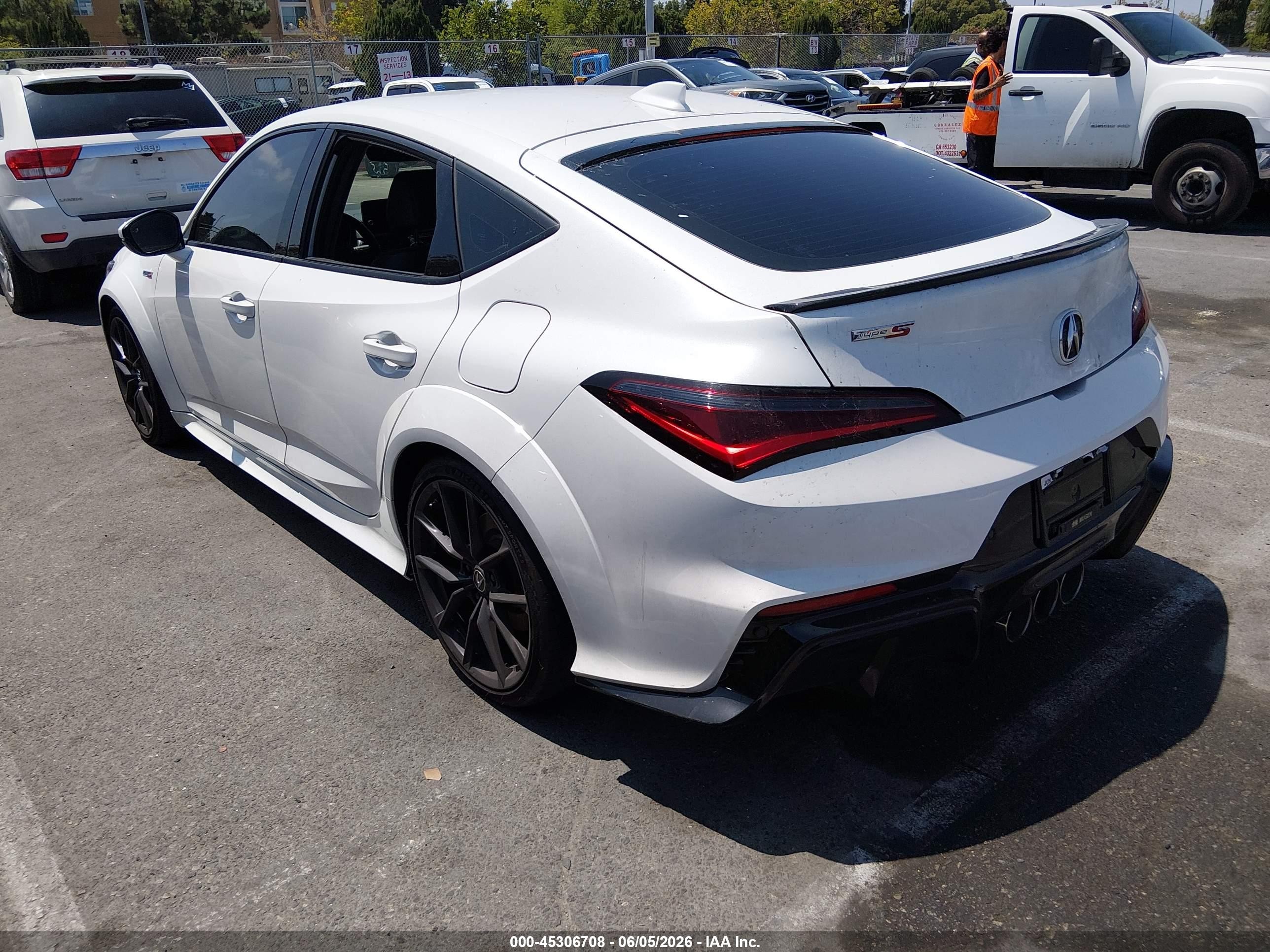 2026 Acura Integra VIN 19UDE5G98TA000378 IAAI salvage auction — Theft, Salvage (California), sold $28,250 on 2026-07-10 (photo 3)