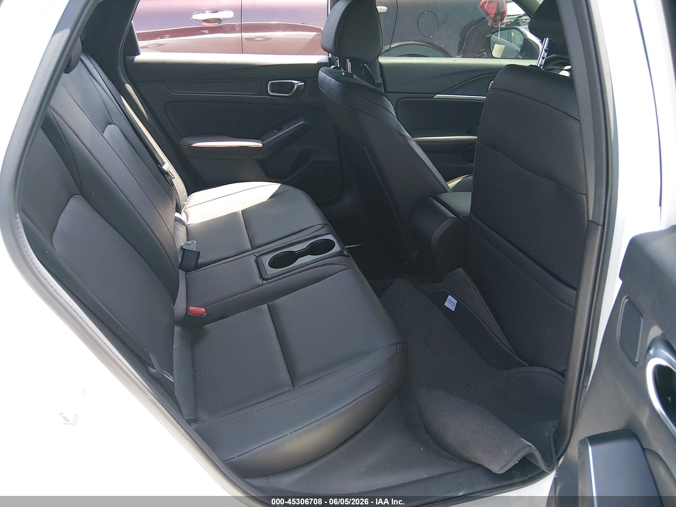 2026 Acura Integra VIN 19UDE5G98TA000378 IAAI salvage auction — Theft, Salvage (California), sold $28,250 on 2026-07-10 (photo 8)