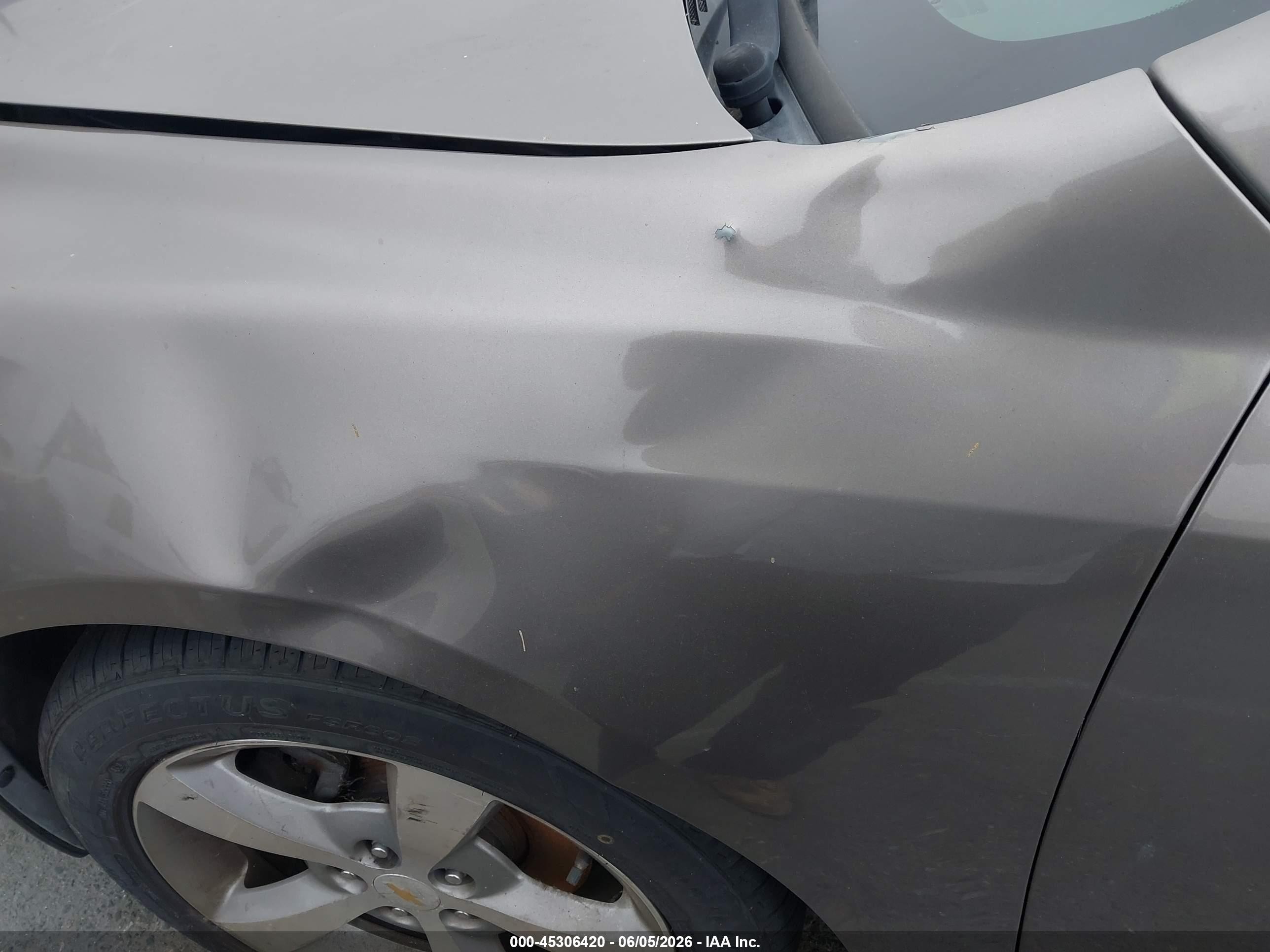 2011 Chevrolet Malibu VIN 1G1ZC5E13BF330110 IAAI salvage auction — Normal Wear, Salvage (California), sold $300 on 2026-07-09 (photo 6)