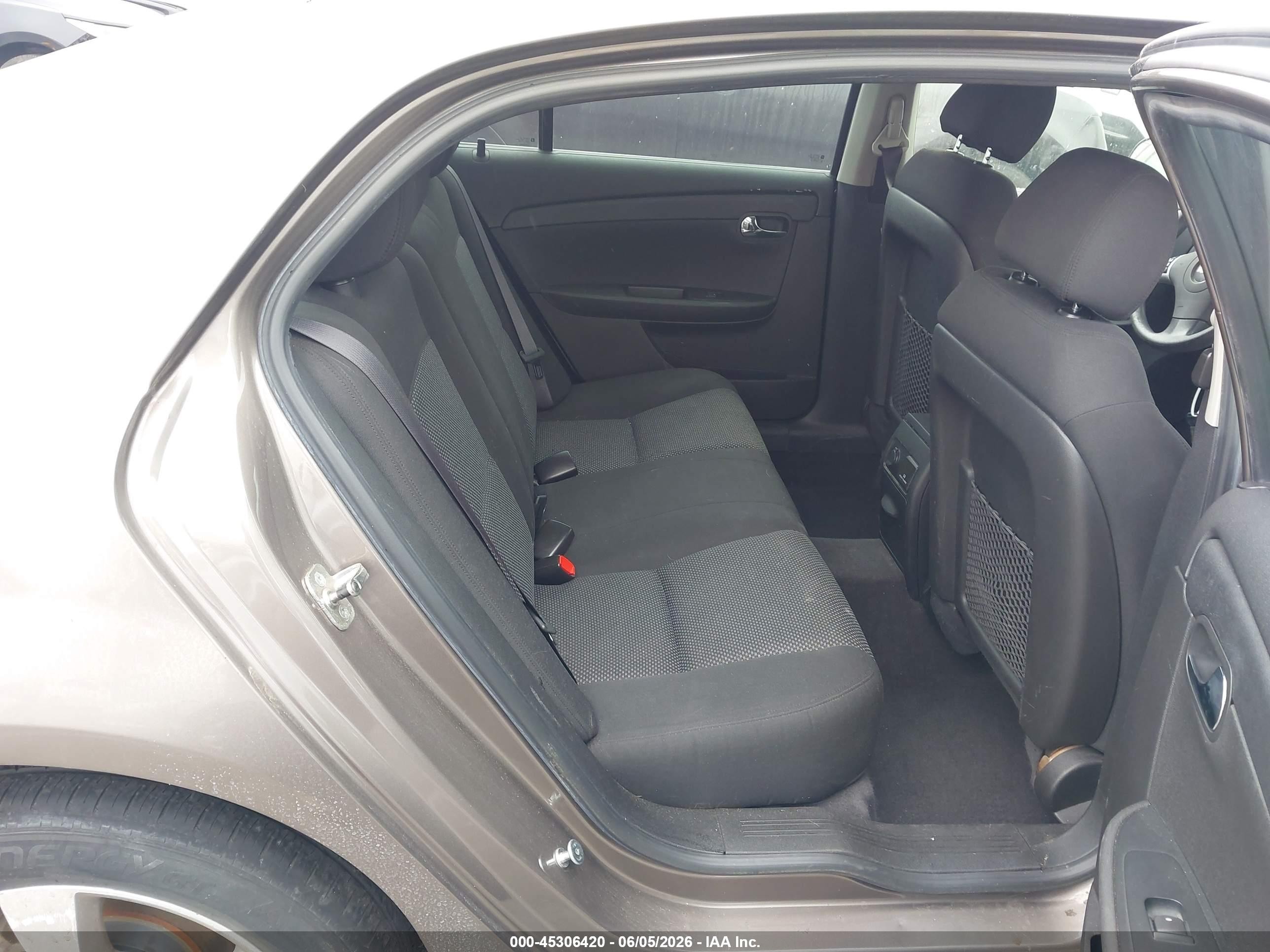 2011 Chevrolet Malibu VIN 1G1ZC5E13BF330110 IAAI salvage auction — Normal Wear, Salvage (California), sold $300 on 2026-07-09 (photo 8)