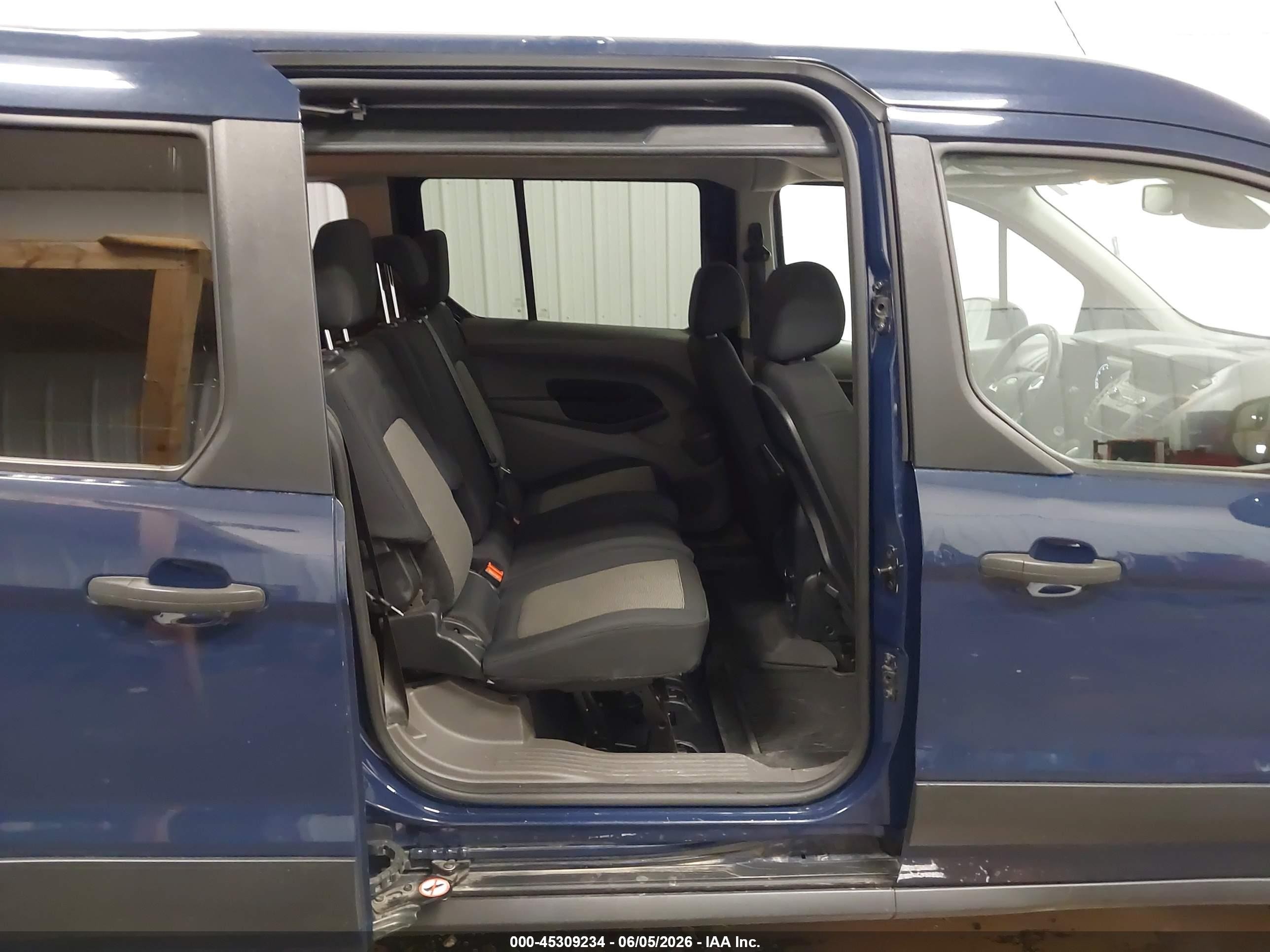 2020 Ford Transit Connect VIN NM0GE9E25L1437549 IAAI salvage auction — Normal Wear, SF97 (South Dakota), sold $7,200 on 2026-07-09 (photo 8)