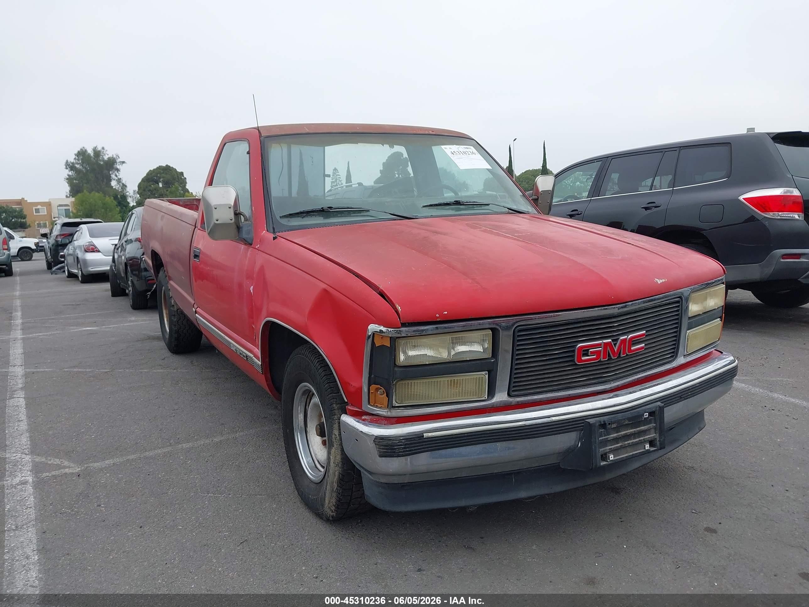 1989 Chevrolet GMT VIN 1GCDC14K0KZ285520 IAAI salvage auction — Normal Wear, Salvage Title - Dealer (California), sold $225 on 2026-07-02 (photo 1)