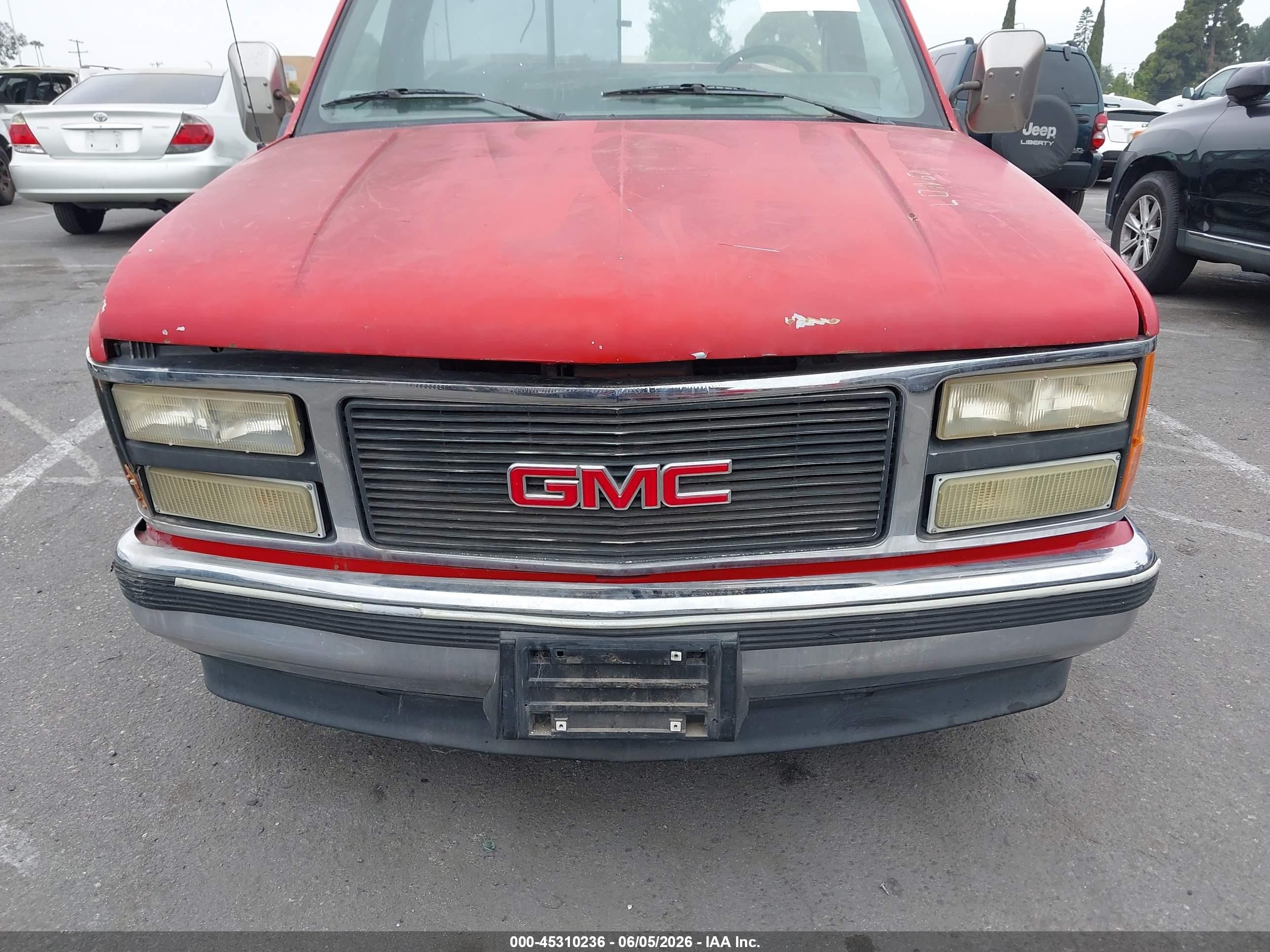 1989 Chevrolet GMT VIN 1GCDC14K0KZ285520 IAAI salvage auction — Normal Wear, Salvage Title - Dealer (California), sold $225 on 2026-07-02 (photo 6)