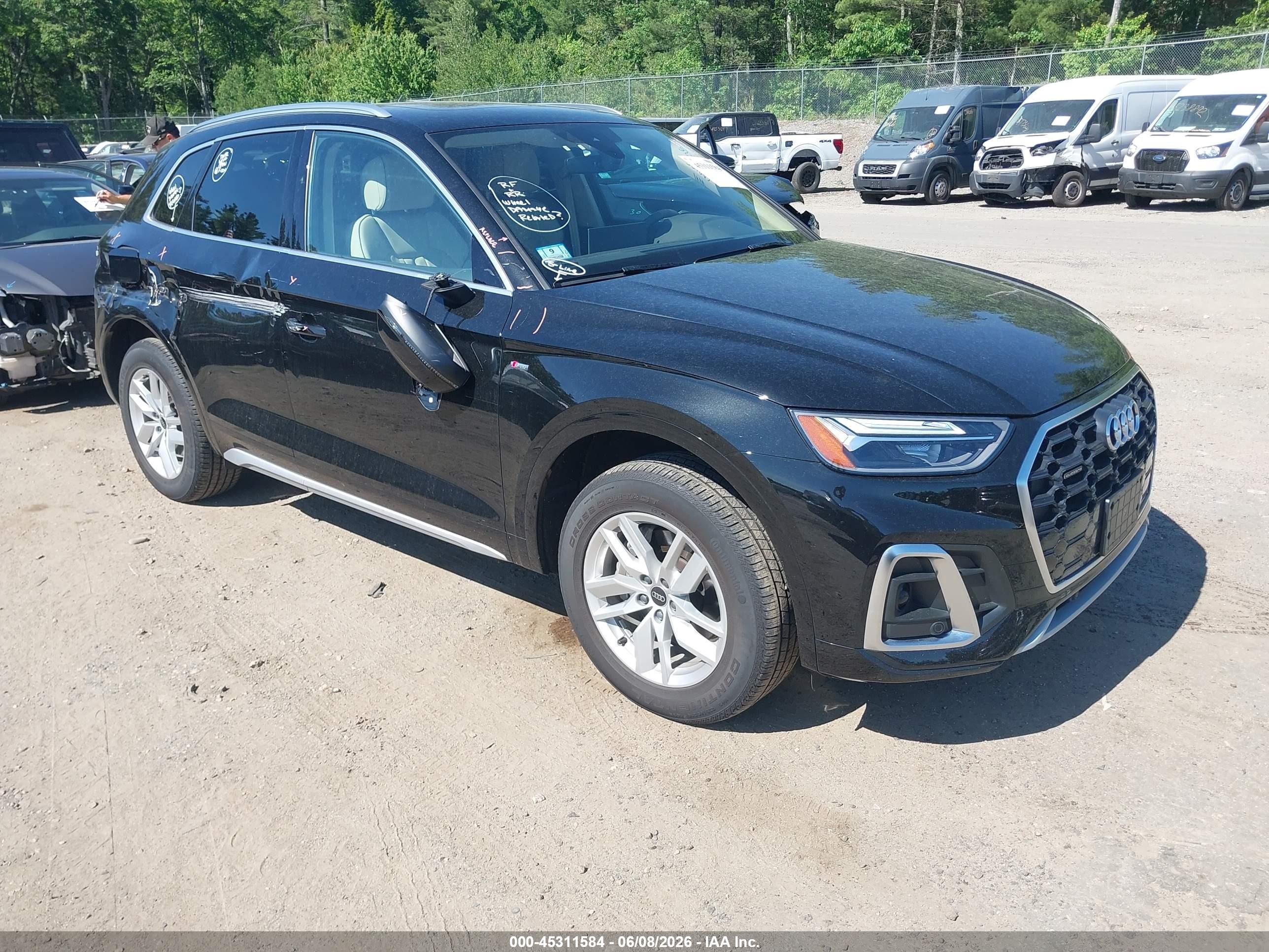 2024 Audi Q5 VIN WA1GAAFY1R2002334 — IAAI salvage auction photo