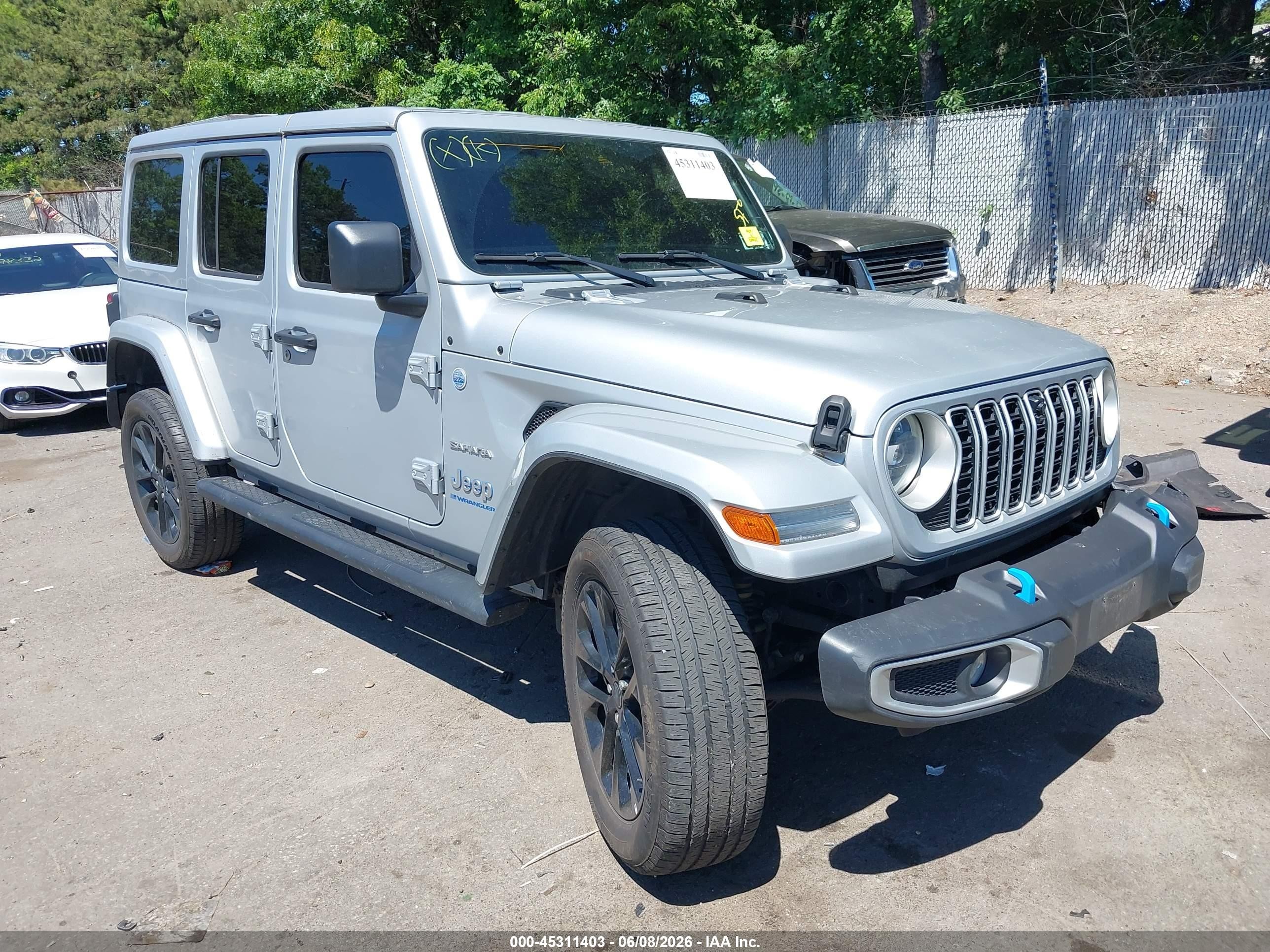 2024 Jeep Wrangler VIN 1C4RJXP6XRW305491 — IAAI salvage auction photo