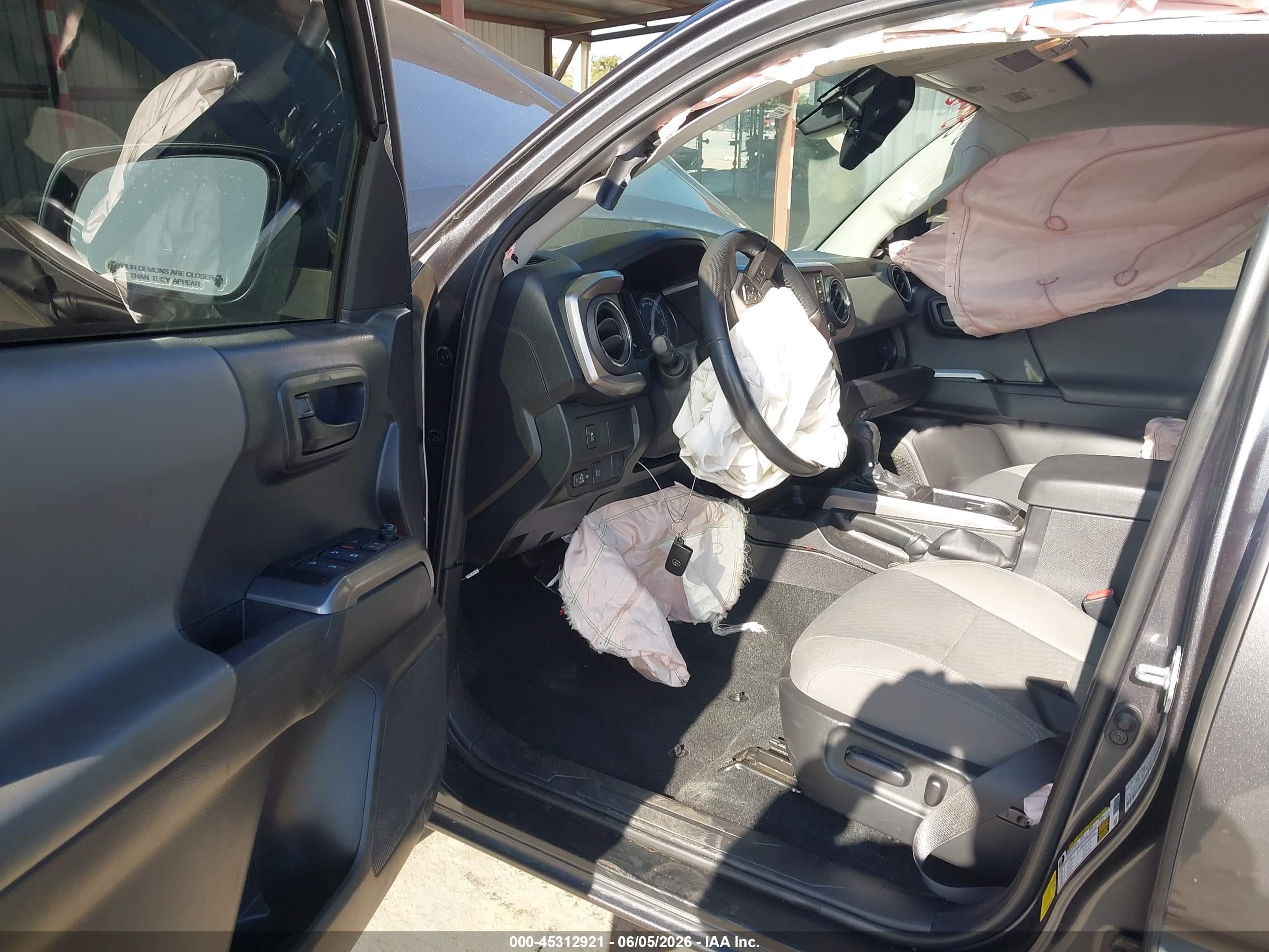 2023 Toyota Tacoma VIN 3TMAZ5CN2PM214719 IAAI salvage auction — Unknown, Salvage (California), sold $6,100 on 2026-07-09 (photo 5)