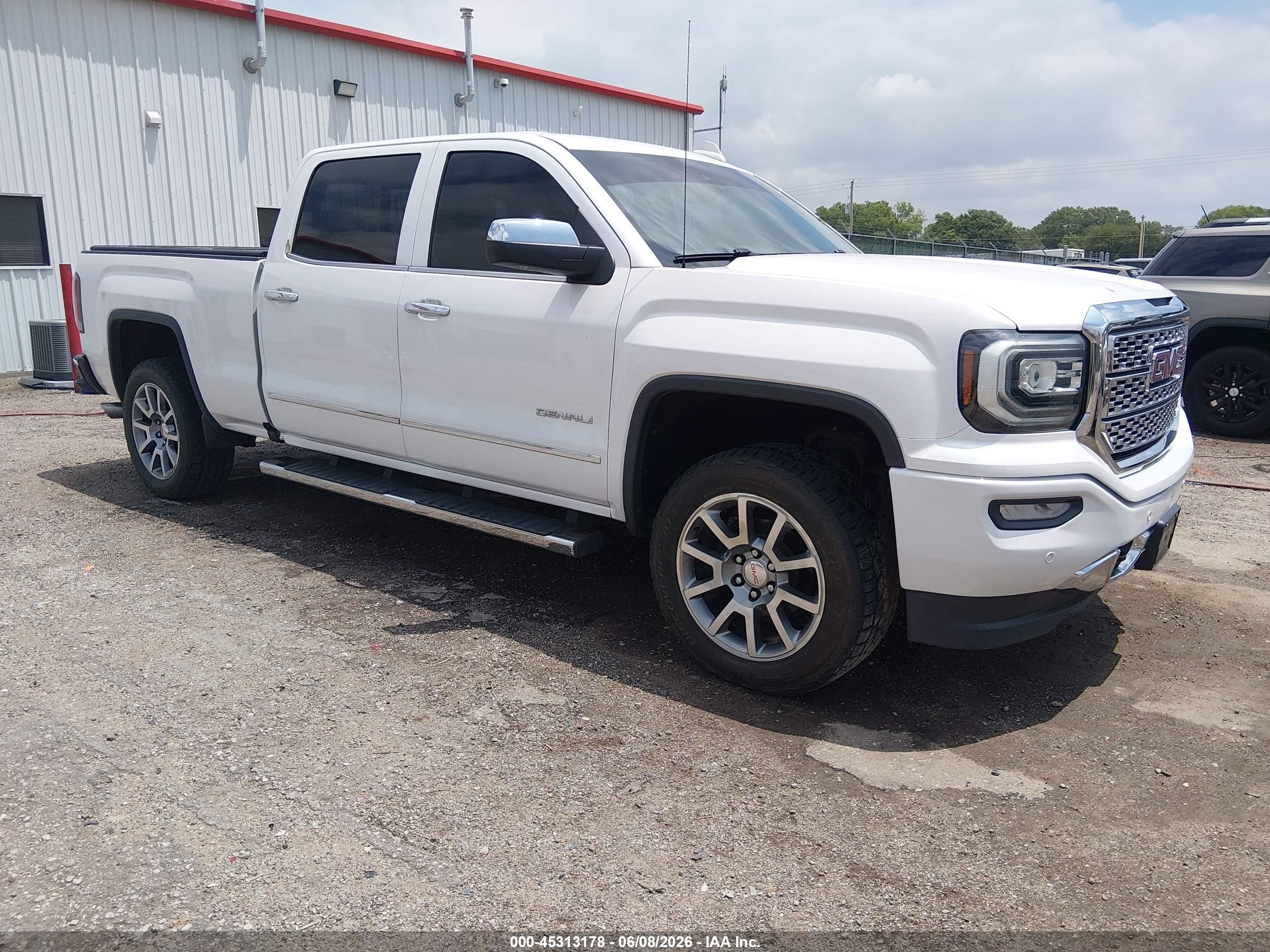 2018 GMC Sierra 1500 VIN 3GTU2PEJ1JG121803 — IAAI salvage auction photo