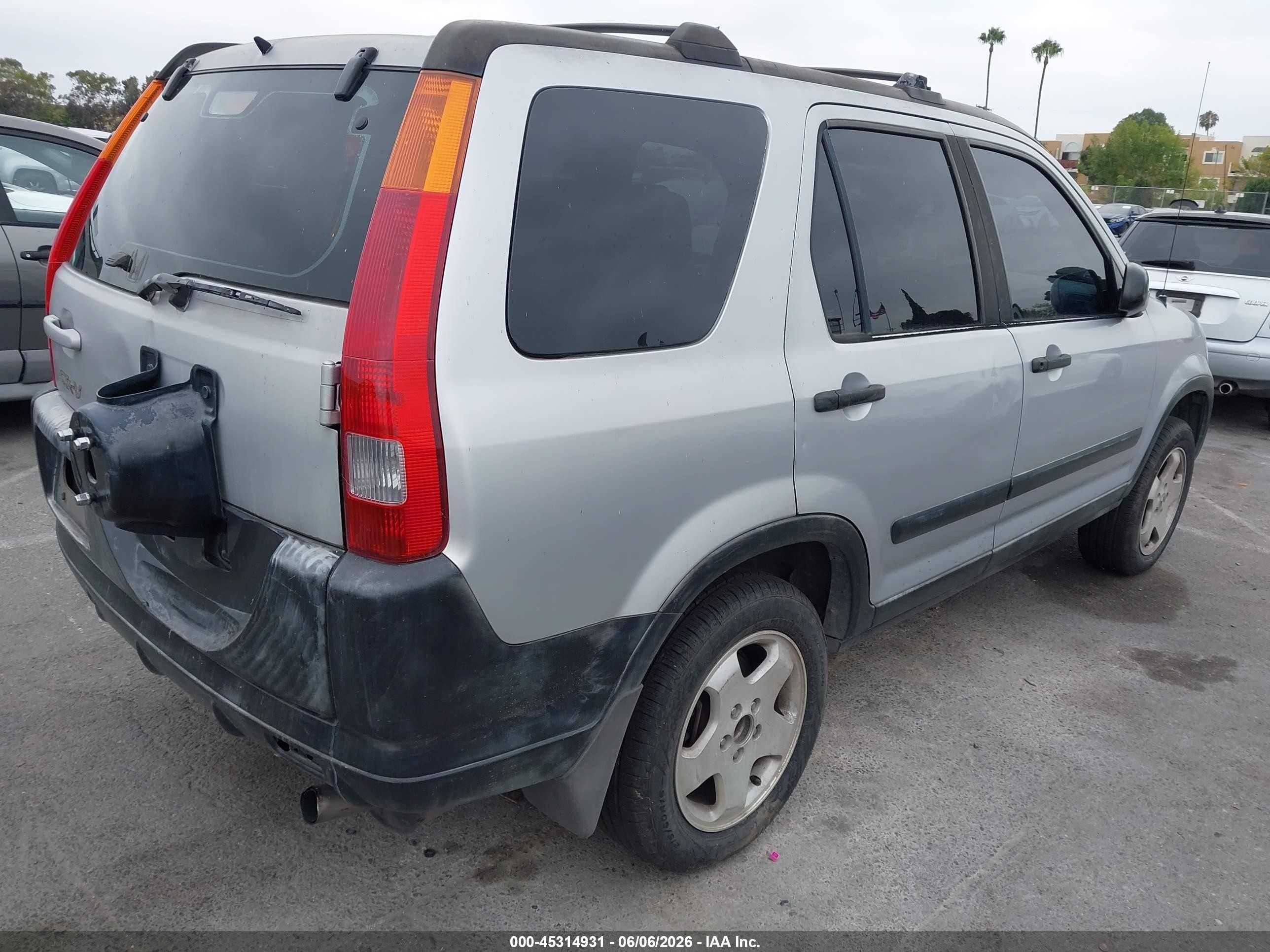 2002 Honda CR-V VIN JHLRD68472C014424 IAAI salvage auction — Normal Wear, Clear - Dealer Only (California), sold $400 on 2026-07-02 (photo 4)