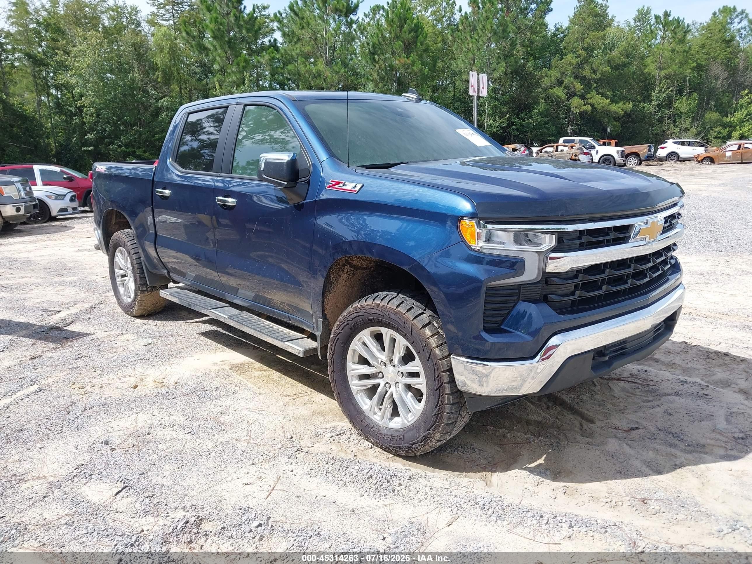 2023 Chevrolet Silverado 1500 VIN 2GCUDDED5P1122747 — IAAI salvage auction photo