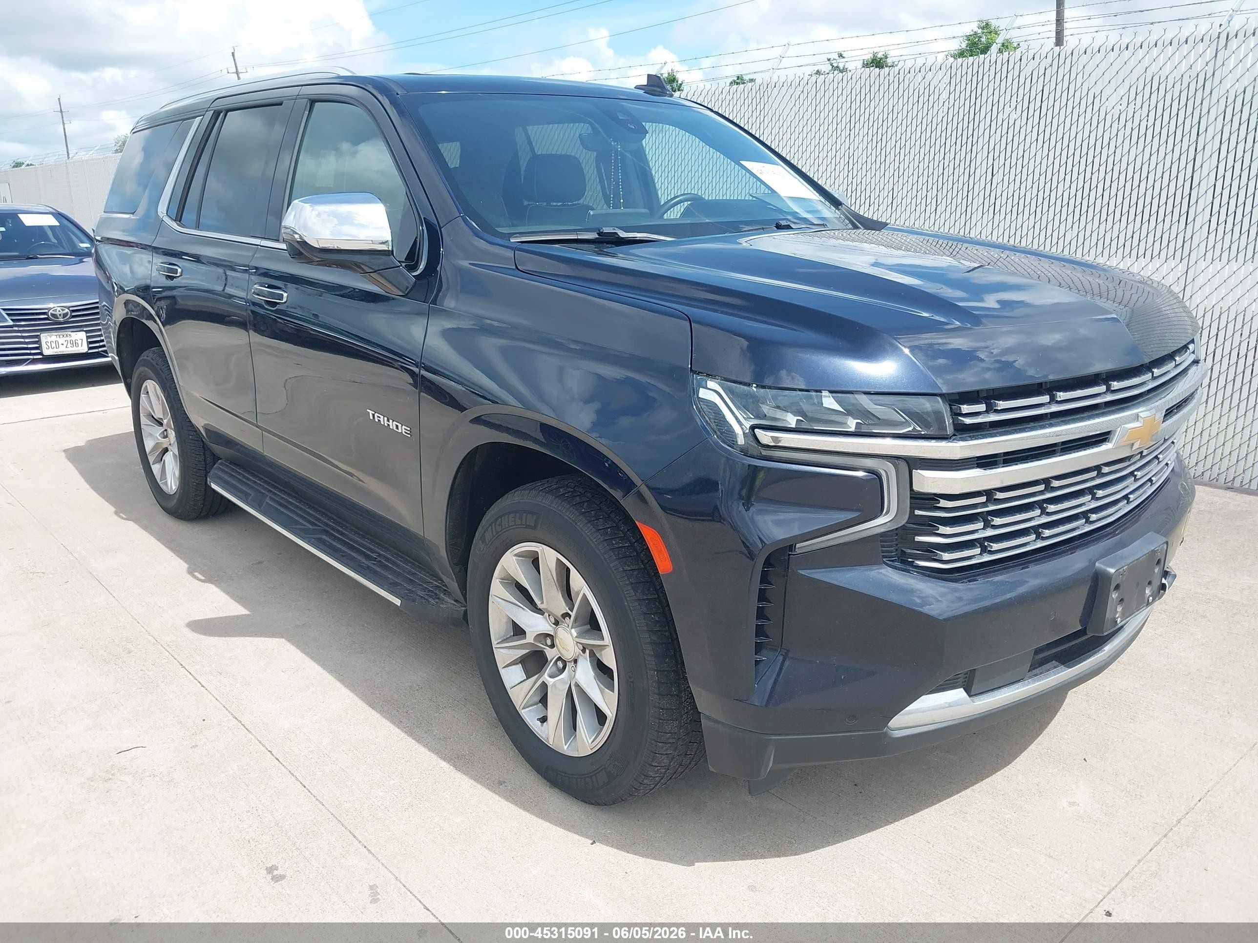2021 Chevrolet Tahoe VIN 1GNSKSKD6MR157894 — IAAI salvage auction photo