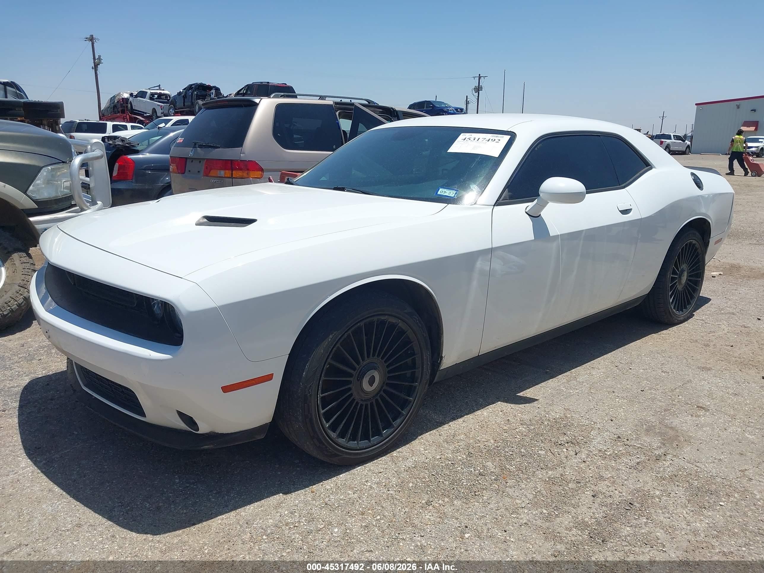 2019 Dodge Challenger VIN 2C3CDZAG5KH507514 IAAI salvage auction — Unknown, Original (Texas), sold $3,400 on 2026-09-14 (photo 2)