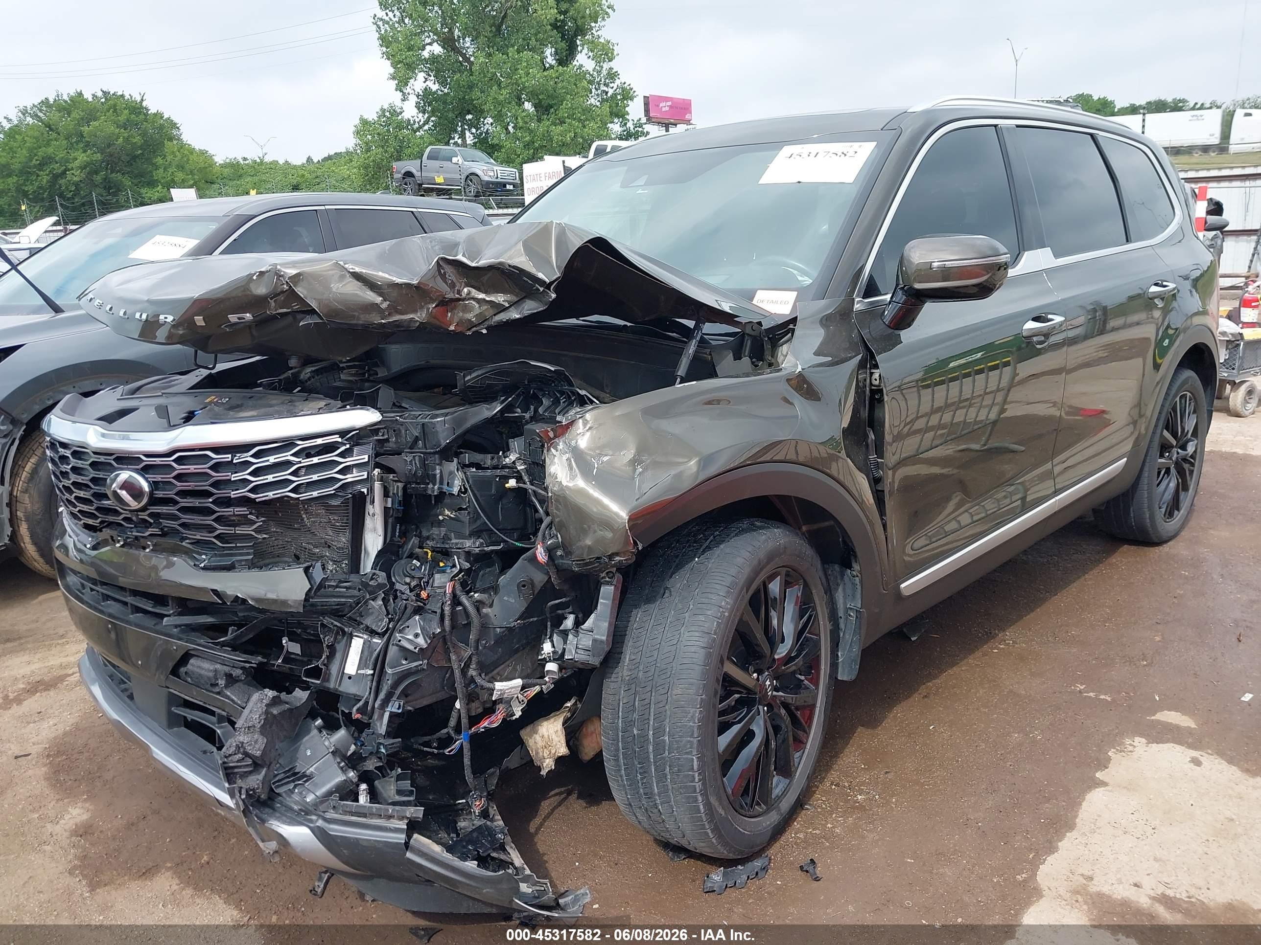2021 Kia Telluride VIN 5XYP5DHC6MG129270 IAAI salvage auction — Unknown, Clear (Oklahoma), sold $4,200 on 2026-09-09 (photo 2)