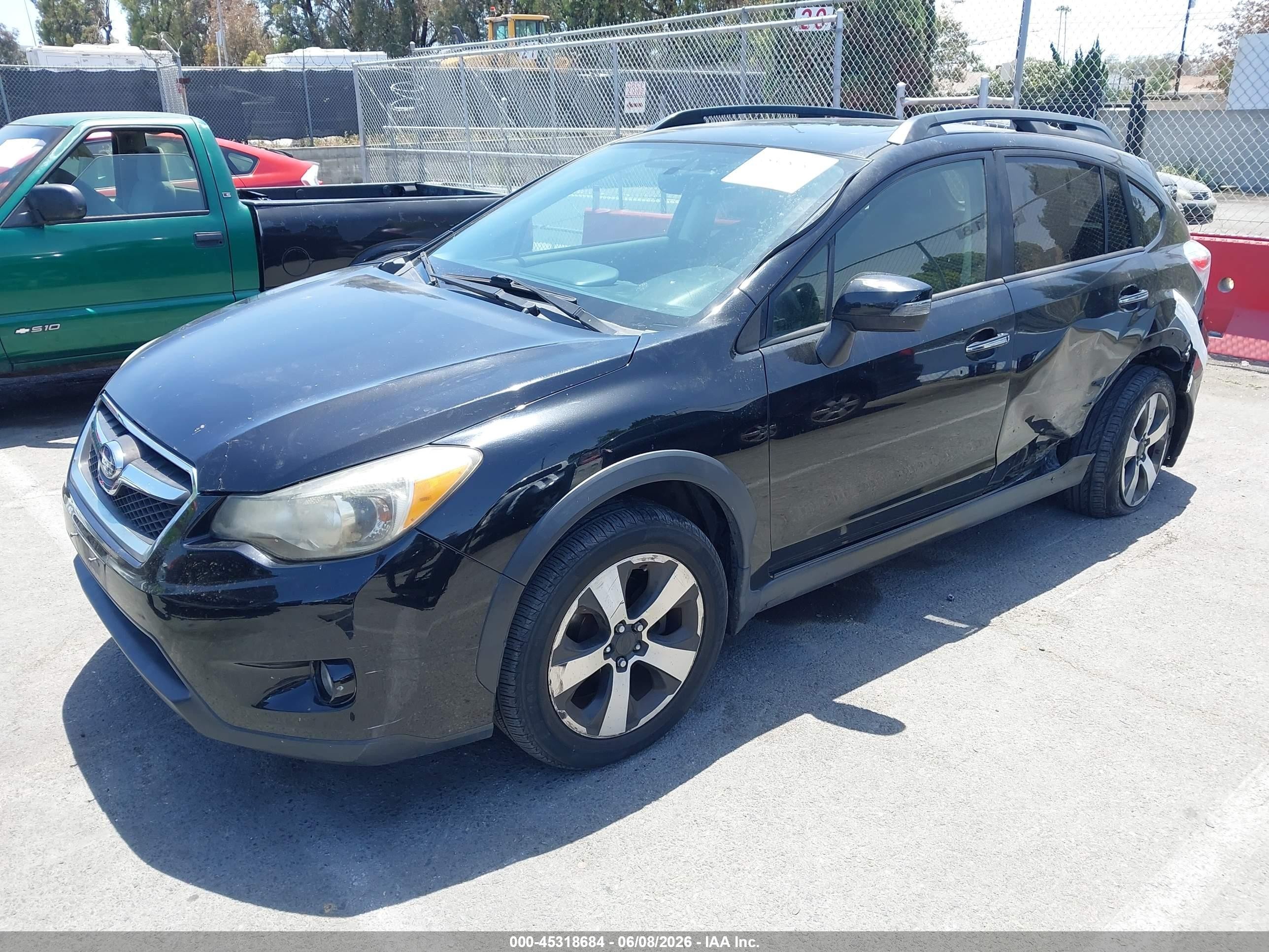 2015 Subaru XV Crosstrek VIN JF2GPBPC6FH241532 IAAI salvage auction — Side, Salvage (California), sold $1,625 on 2026-07-02 (photo 2)