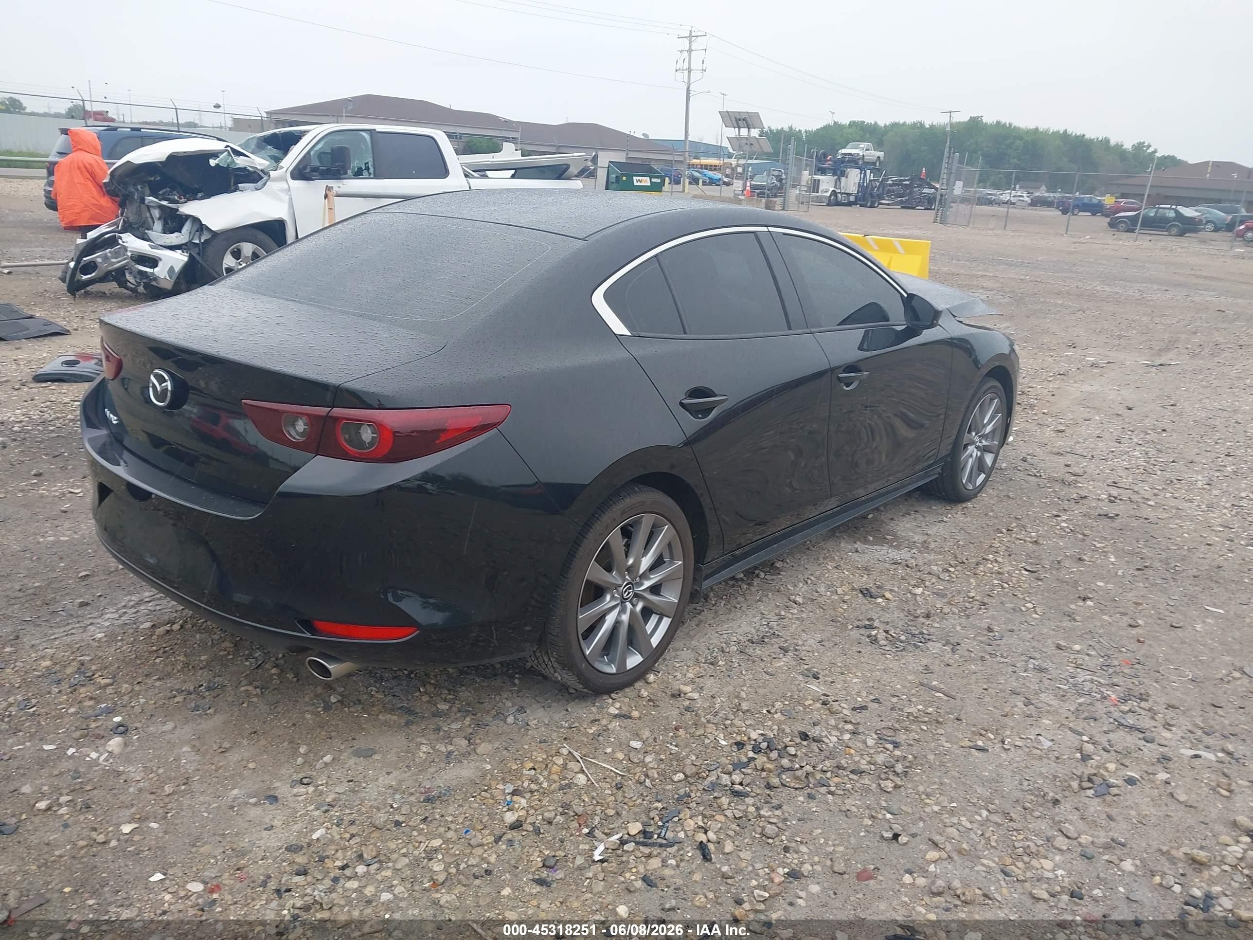 2026 Mazda 3 VIN JM1BPACL3T1860425 IAAI salvage auction — Front End, Clear Claim Paid (Wisconsin), sold $4,550 on 2026-07-05 (photo 4)