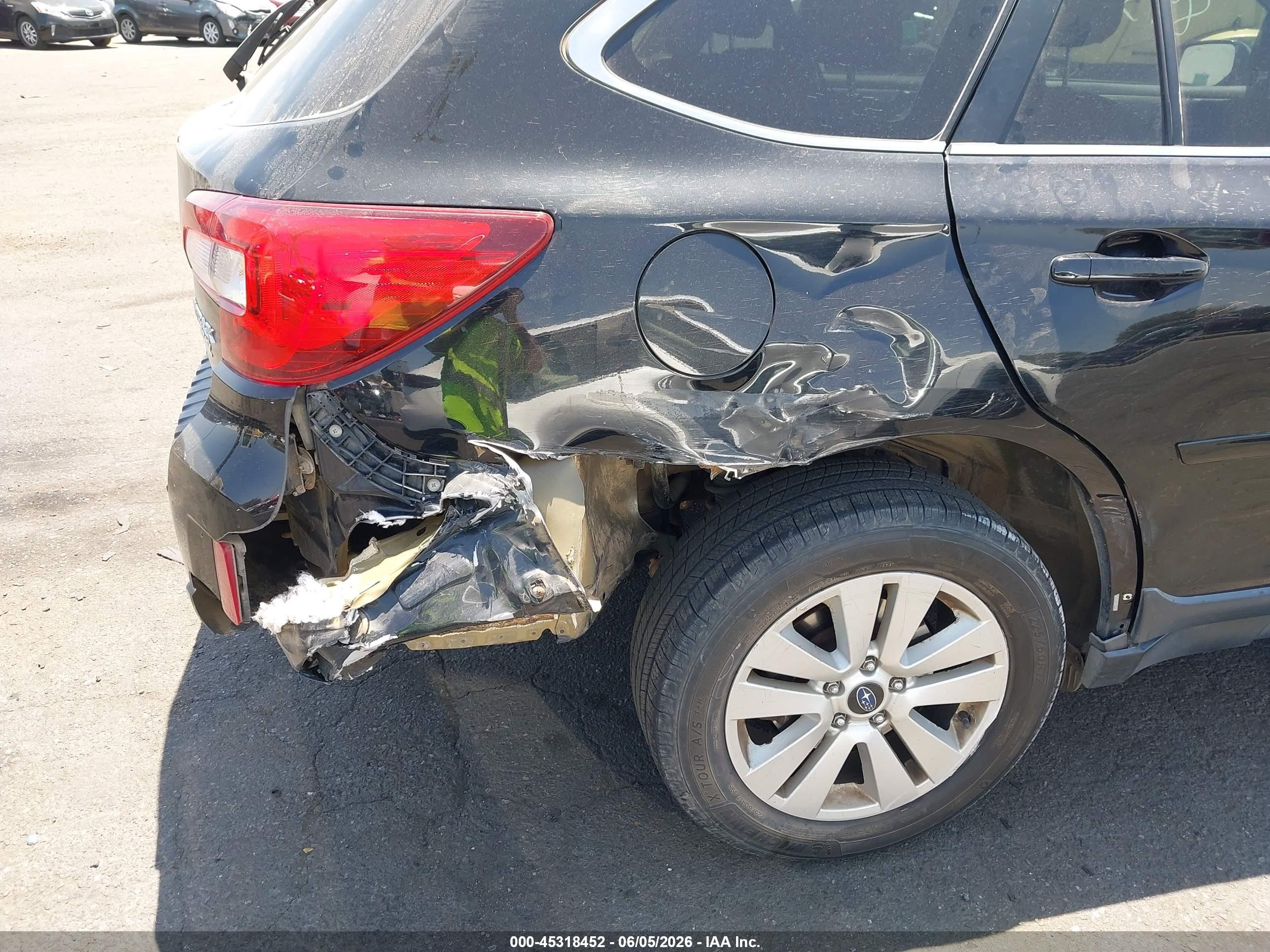 2016 Subaru Outback VIN 4S4BSAFC9G3310100 IAAI salvage auction — Rear End, Salvage Certificate (California), sold $1,750 on 2026-07-10 (photo 6)