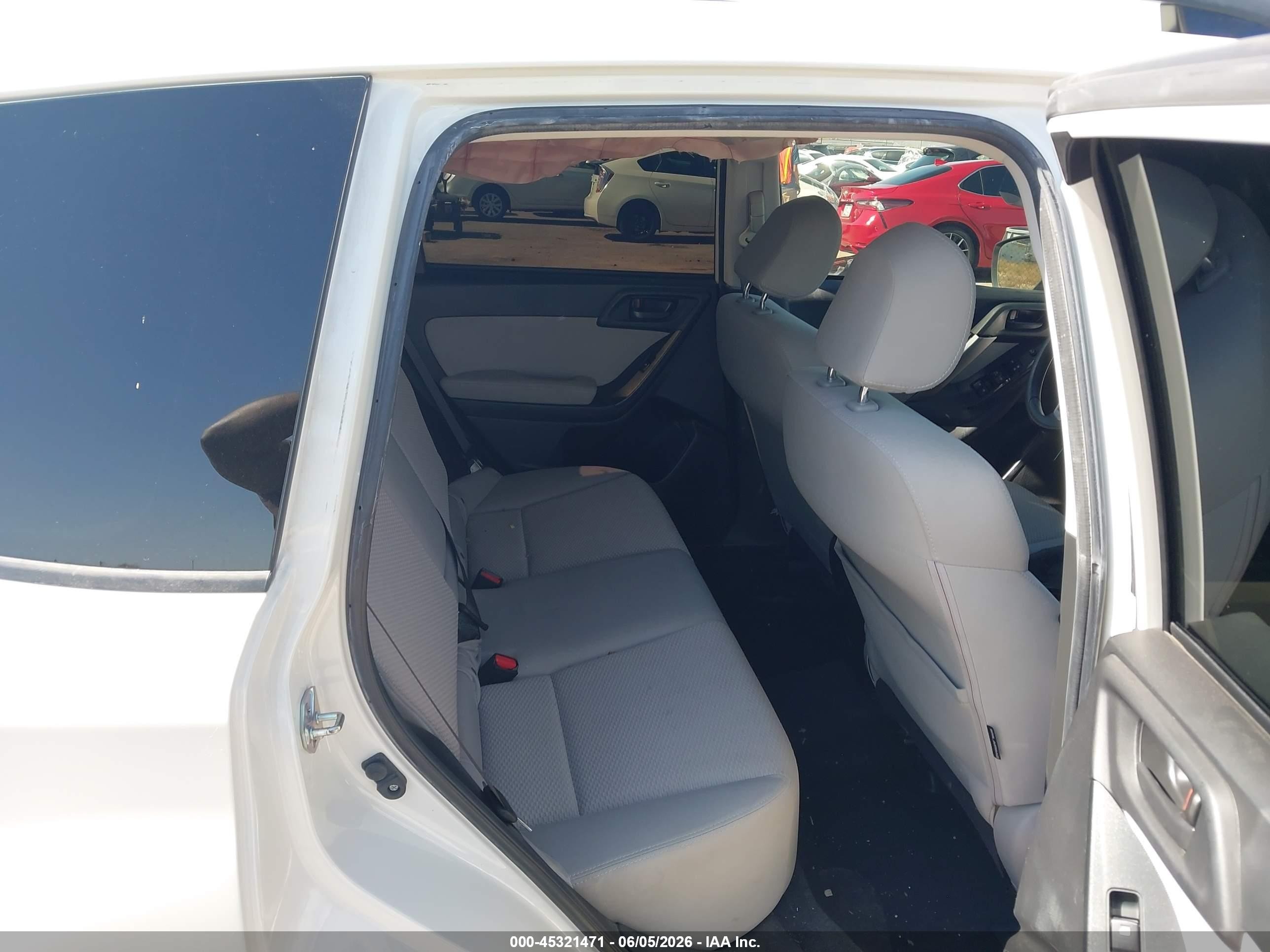 2014 Subaru Forester VIN JF2SJAEC0EH552719 IAAI salvage auction — Side, Salvage (Arizona), sold $300 on 2026-07-09 (photo 8)
