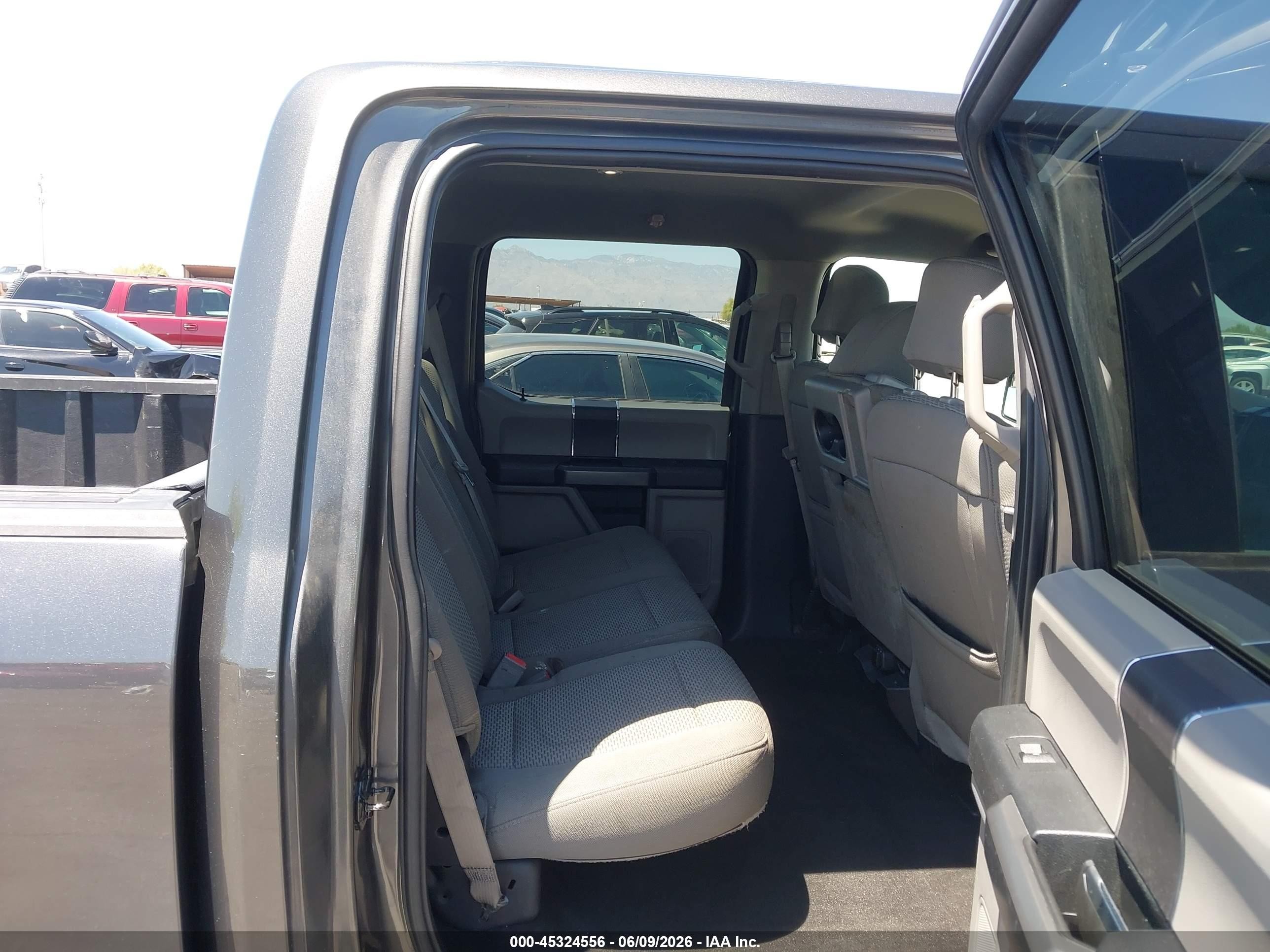 2018 Ford F-150 VIN 1FTEW1C52JKE46738 IAAI salvage auction — Unknown, Salvage (Arizona), sold $7,400 on 2026-07-03 (photo 8)
