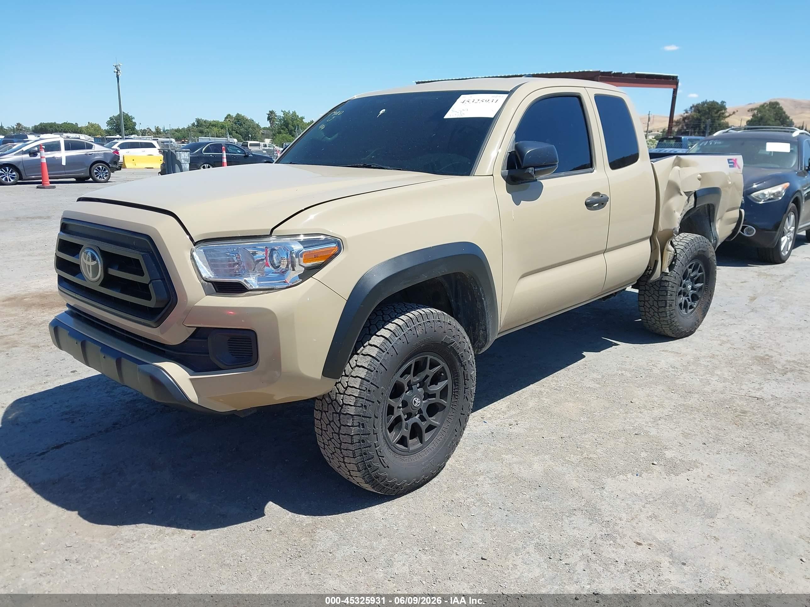 2020 Toyota Tacoma VIN 5TFRZ5CN3LX090175 IAAI salvage auction — Rear End, Salvage (California), sold $8,100 on 2026-07-05 (photo 2)