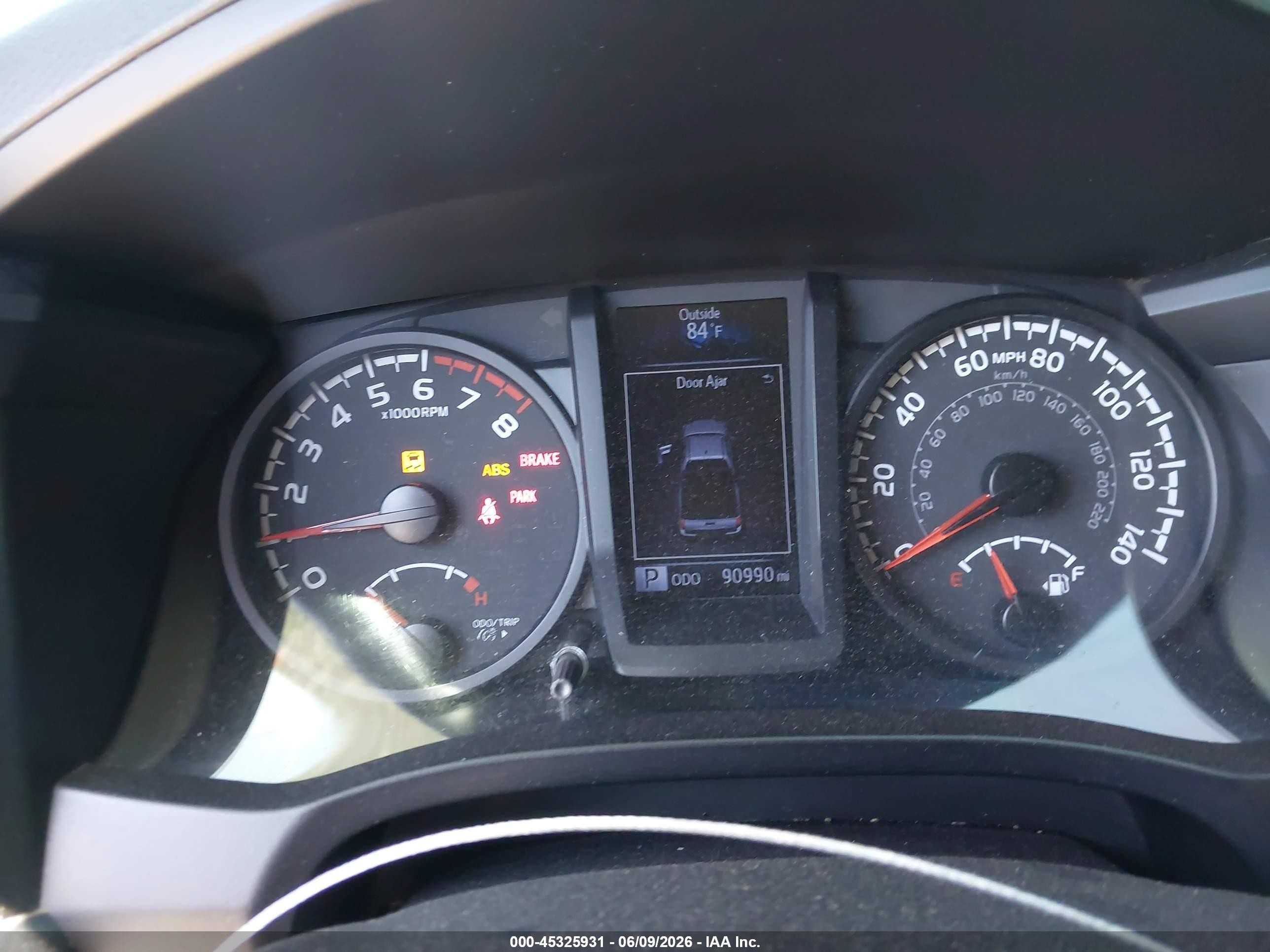 2020 Toyota Tacoma VIN 5TFRZ5CN3LX090175 IAAI salvage auction — Rear End, Salvage (California), sold $8,100 on 2026-07-05 (photo 7)