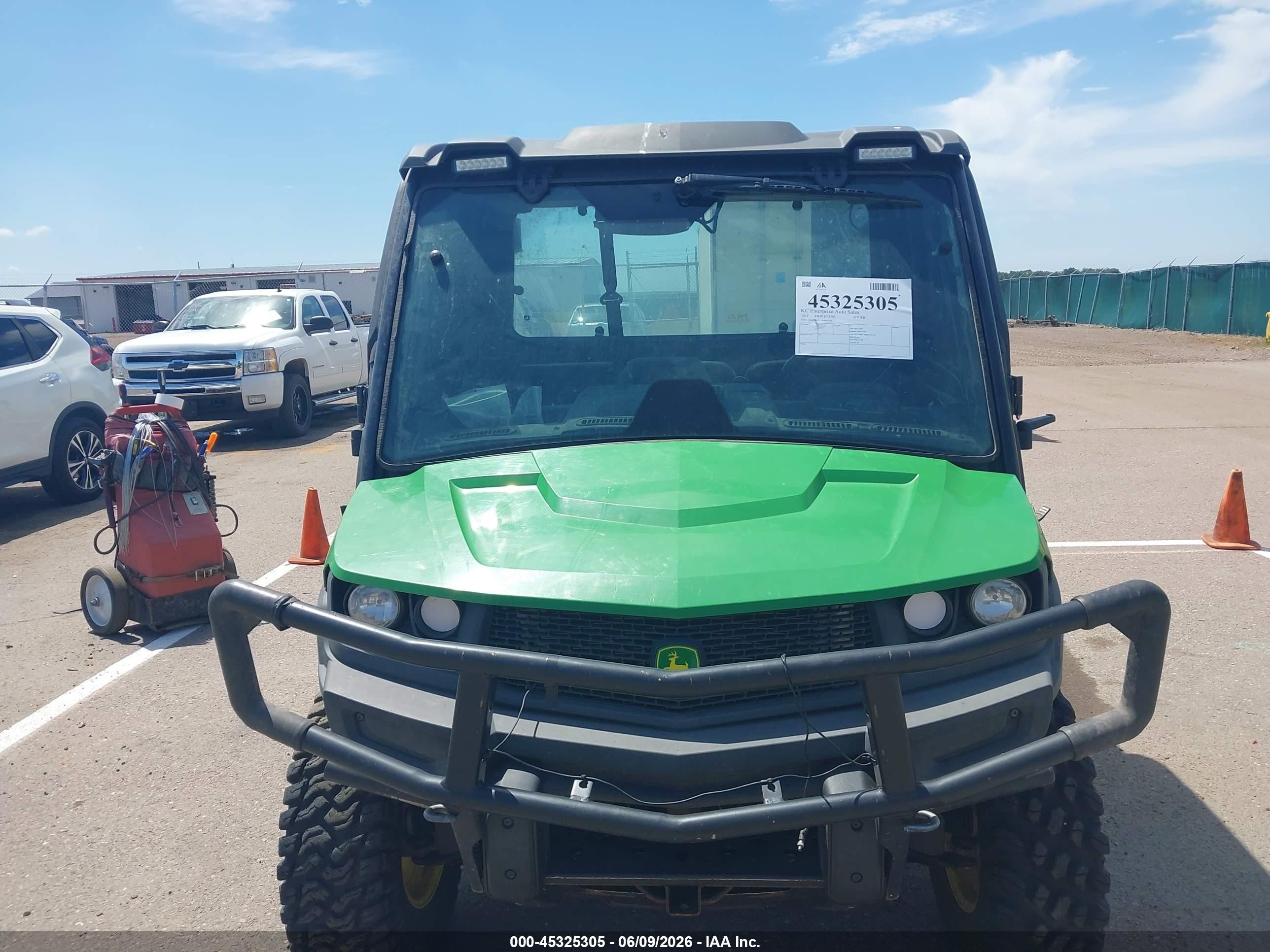 2023 VIN 1M0835MDCPM062146 IAAI salvage auction — Normal Wear, Bill Of Sale (South Dakota), sold $9,700 on 2026-06-24 (photo 6)