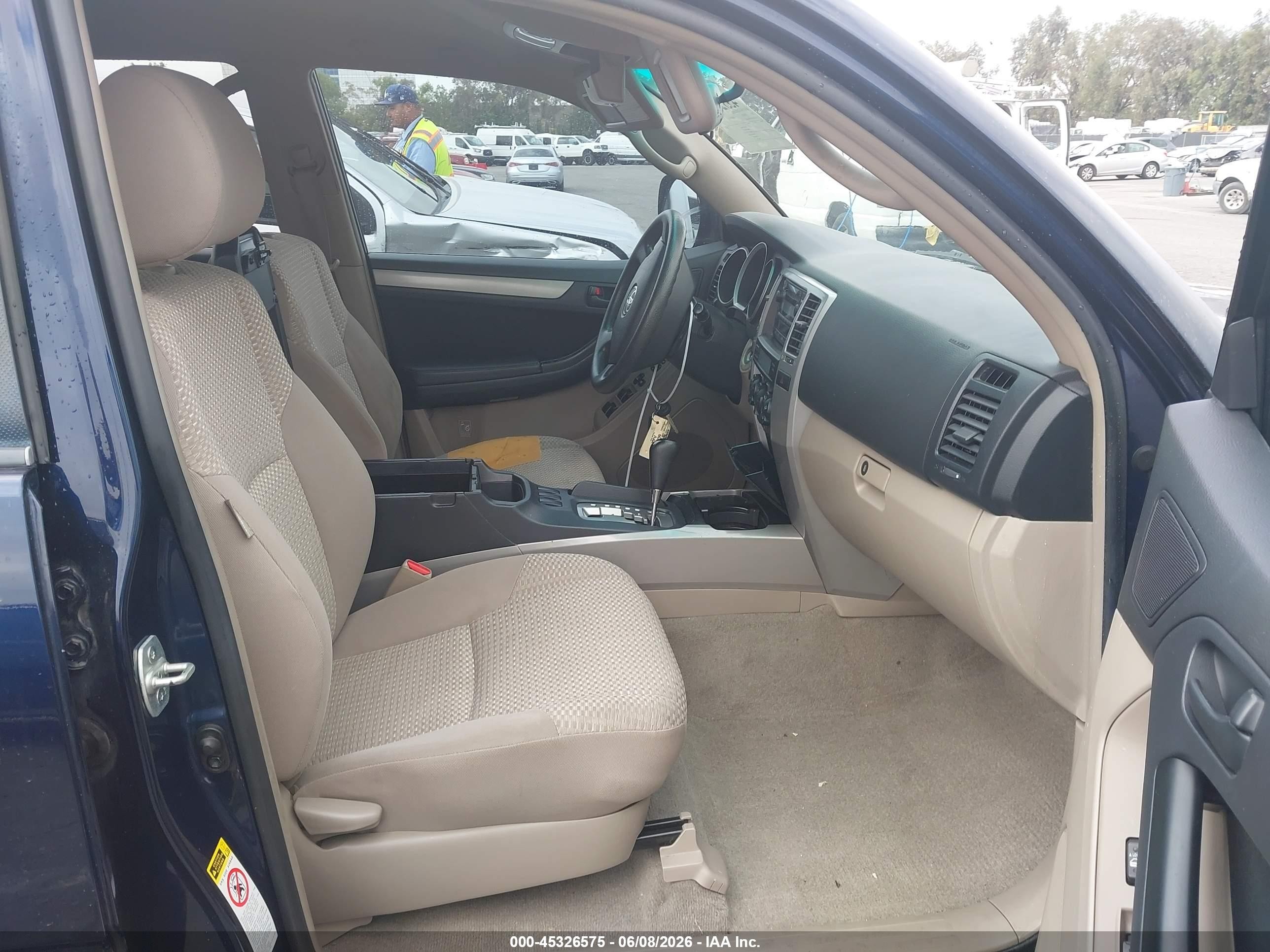 2007 Toyota 4Runner VIN JTEZU14R278076238 IAAI salvage auction — Front End, Salvage (California), sold $4,125 on 2026-07-06 (photo 5)