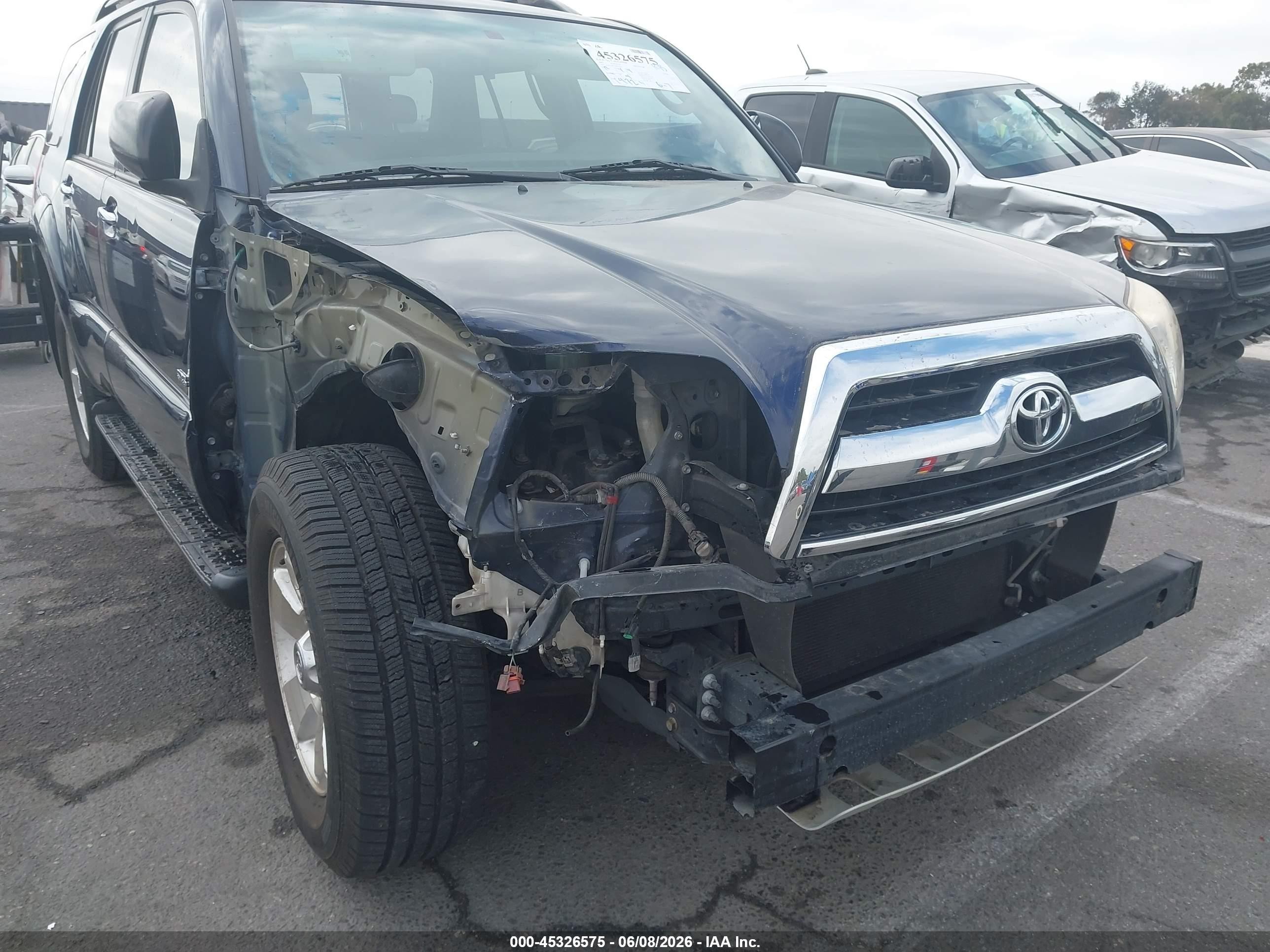 2007 Toyota 4Runner VIN JTEZU14R278076238 IAAI salvage auction — Front End, Salvage (California), sold $4,125 on 2026-07-06 (photo 6)