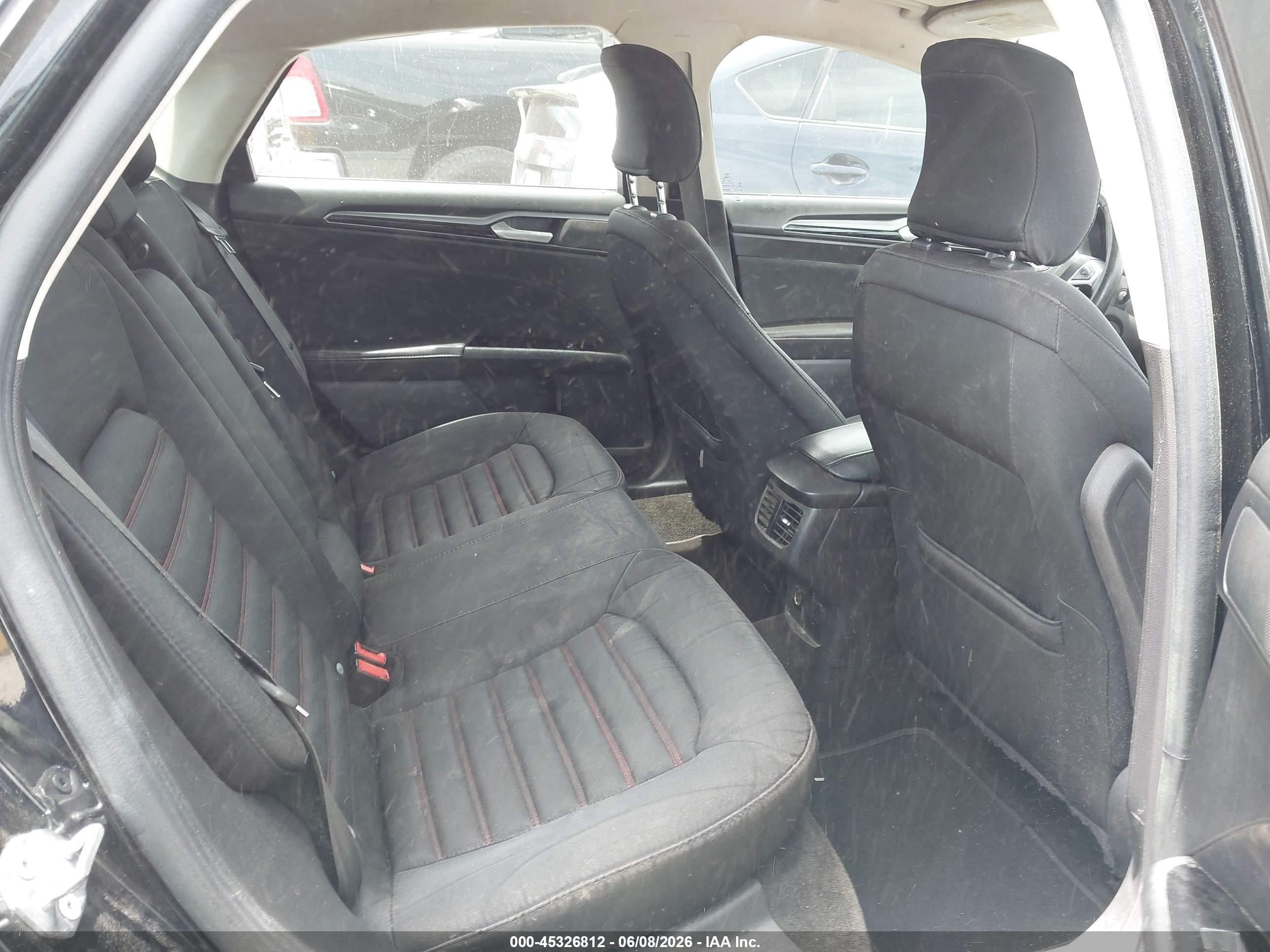 2016 Ford Fusion VIN 3FA6P0LU4GR176781 IAAI salvage auction — Normal Wear, Clear - Dealer Only (California), sold $225 on 2026-07-02 (photo 8)