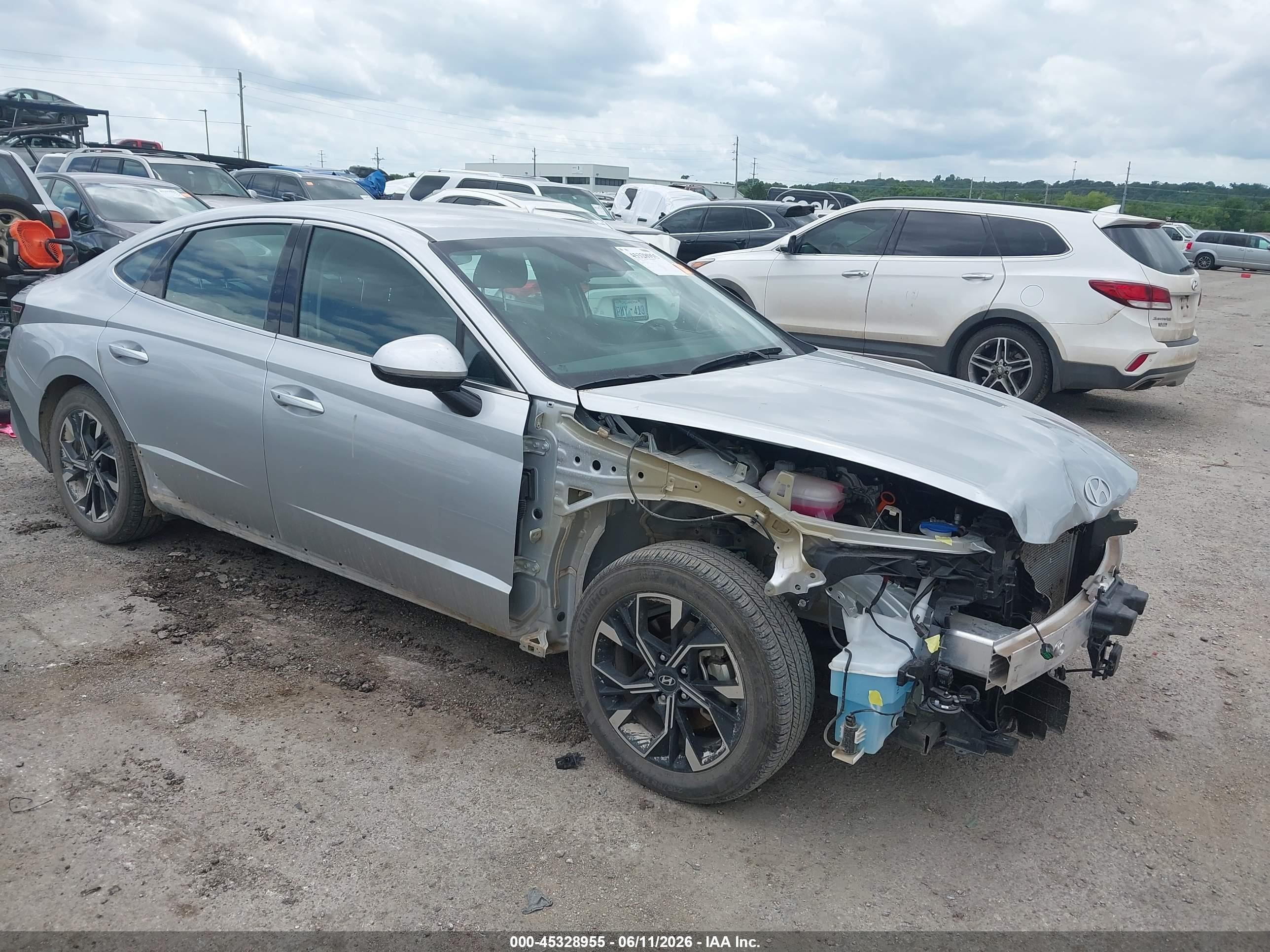 2025 Hyundai Sonata VIN KMHL64JA7SA478516 — IAAI salvage auction photo