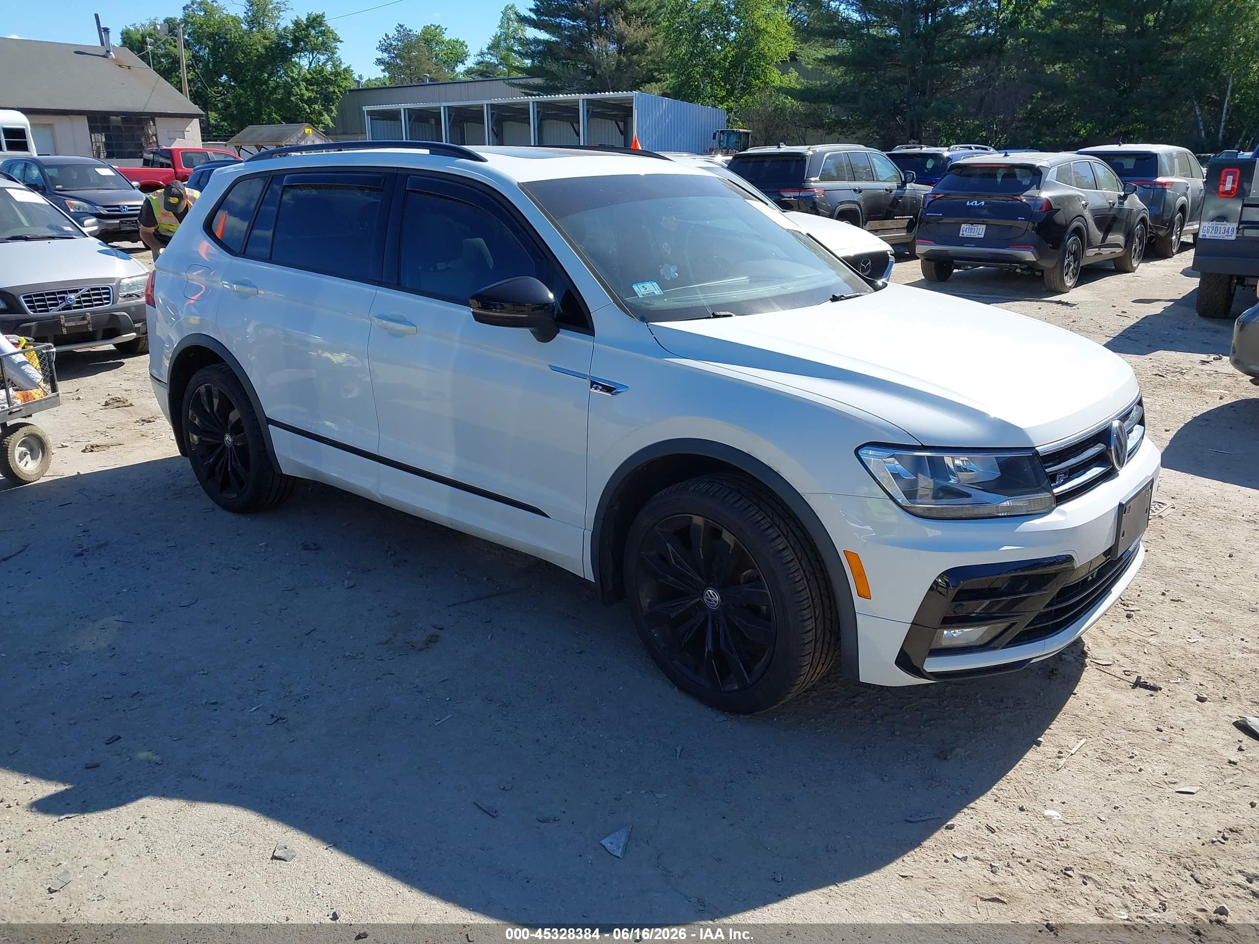 2021 Volkswagen Tiguan VIN 3VV2B7AXXMM039089 — IAAI salvage auction photo