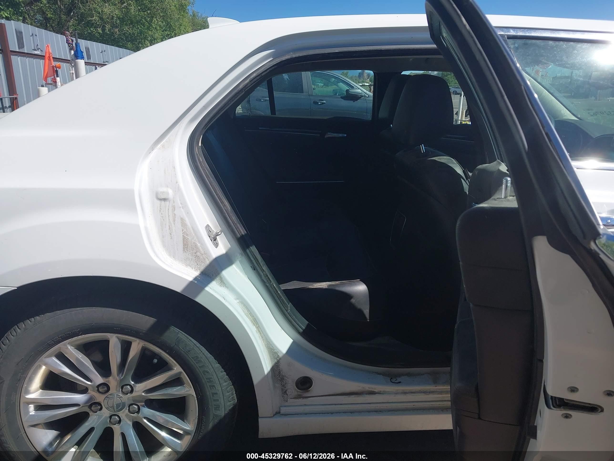 2017 Chrysler 300 VIN 2C3CCAEG0HH570589 IAAI salvage auction — Front End, Salvage (Idaho), sold $2,100 on 2026-07-09 (photo 8)