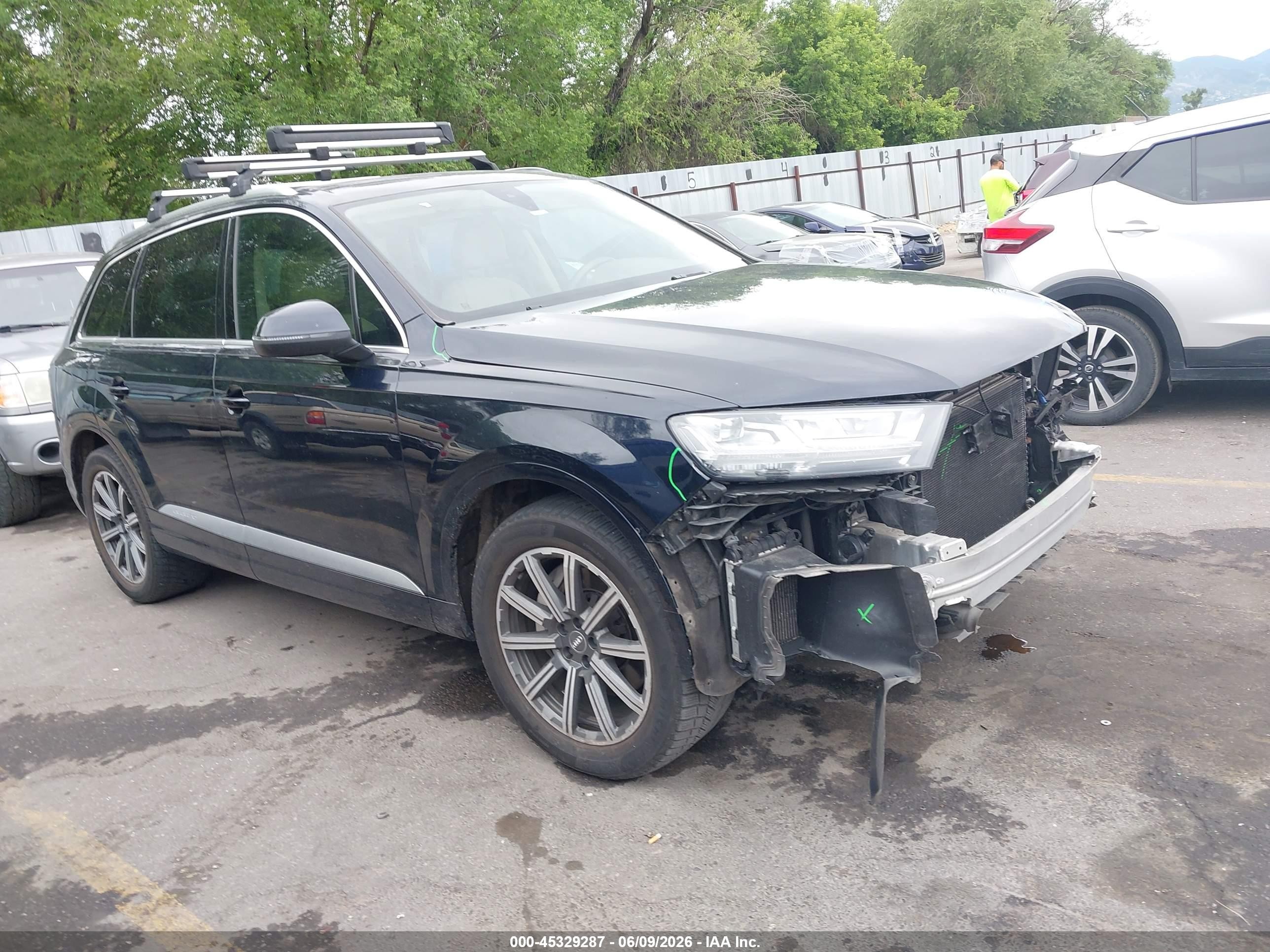 2017 Audi Q7 VIN WA1LAAF79HD028771 IAAI salvage auction — Front End, Salvage (Utah), sold $6,000 on 2026-07-02 (photo 1)