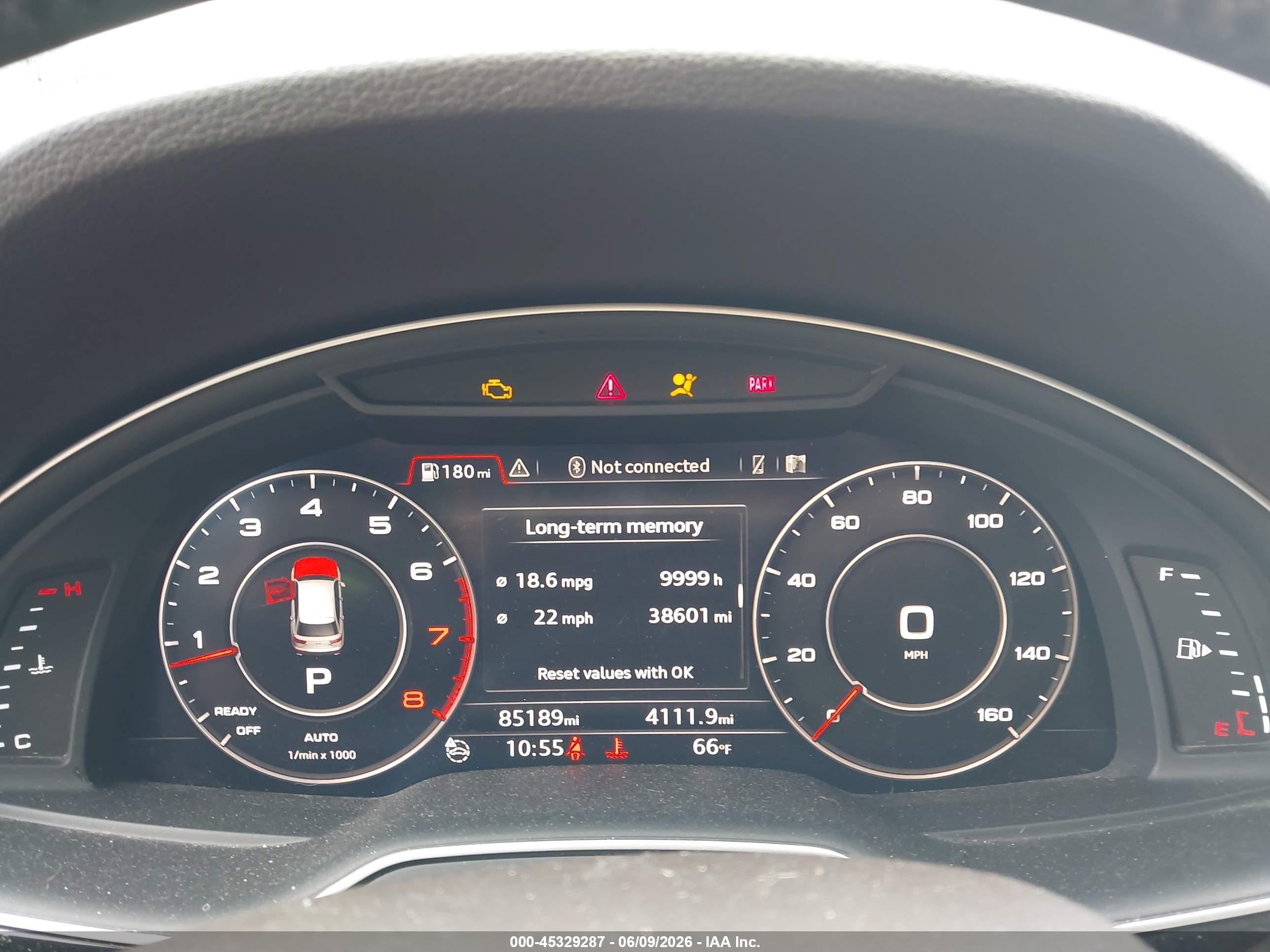 2017 Audi Q7 VIN WA1LAAF79HD028771 IAAI salvage auction — Front End, Salvage (Utah), sold $6,000 on 2026-07-02 (photo 7)