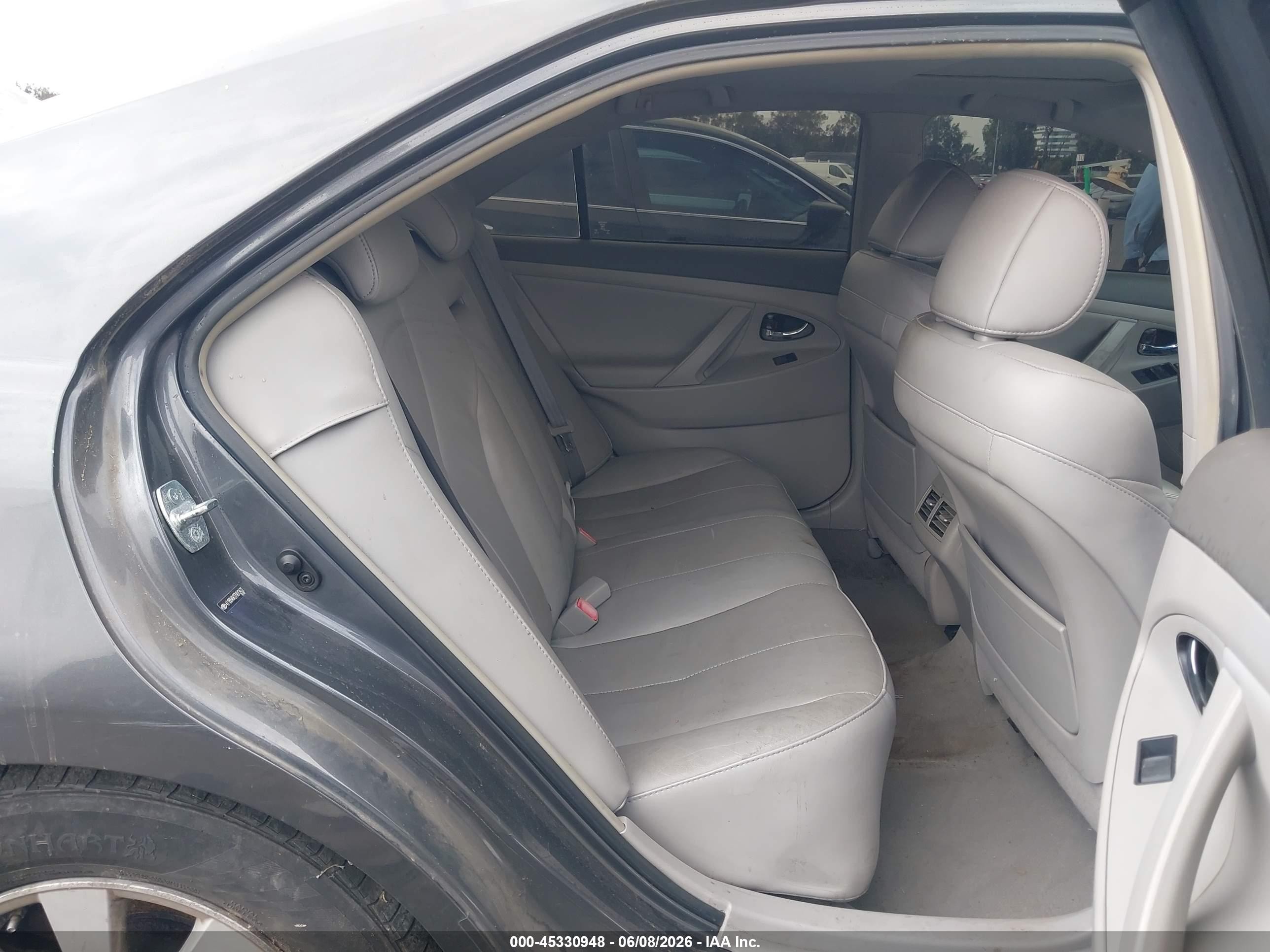 2007 Toyota Camry Hybrid VIN 4T1BB46K27U013432 IAAI salvage auction — Normal Wear, Clear - Dealer Only (California), sold $500 on 2026-07-09 (photo 8)