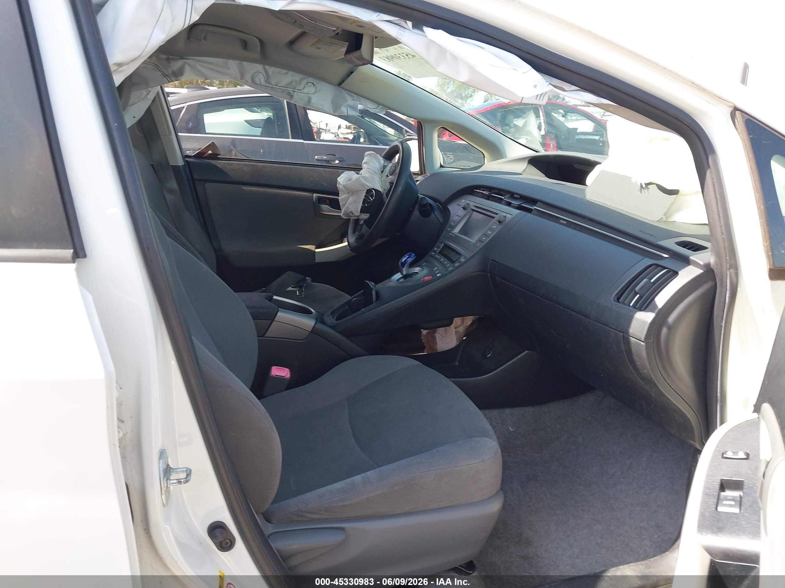 2012 Toyota Prius VIN JTDKN3DU8C1612762 IAAI salvage auction — Normal Wear, Salvage (California), sold $2,725 on 2026-07-06 (photo 5)