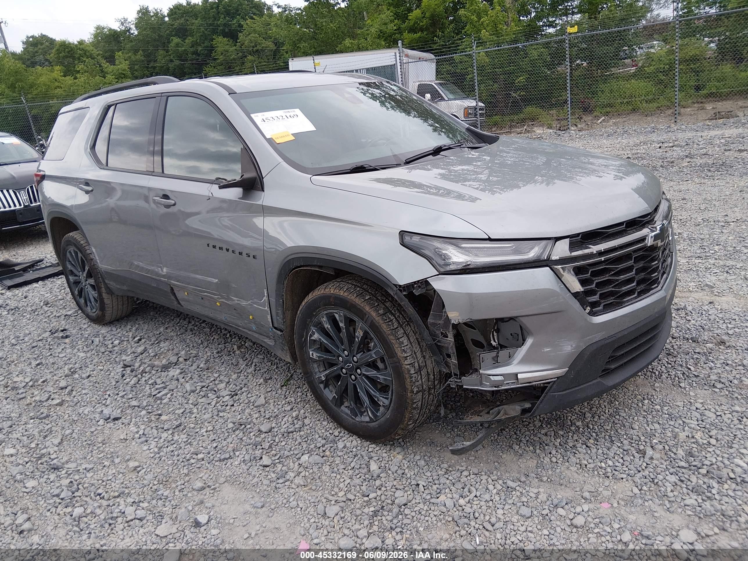 2023 Chevrolet Traverse VIN 1GNEVJKW0PJ237551 — IAAI salvage auction photo