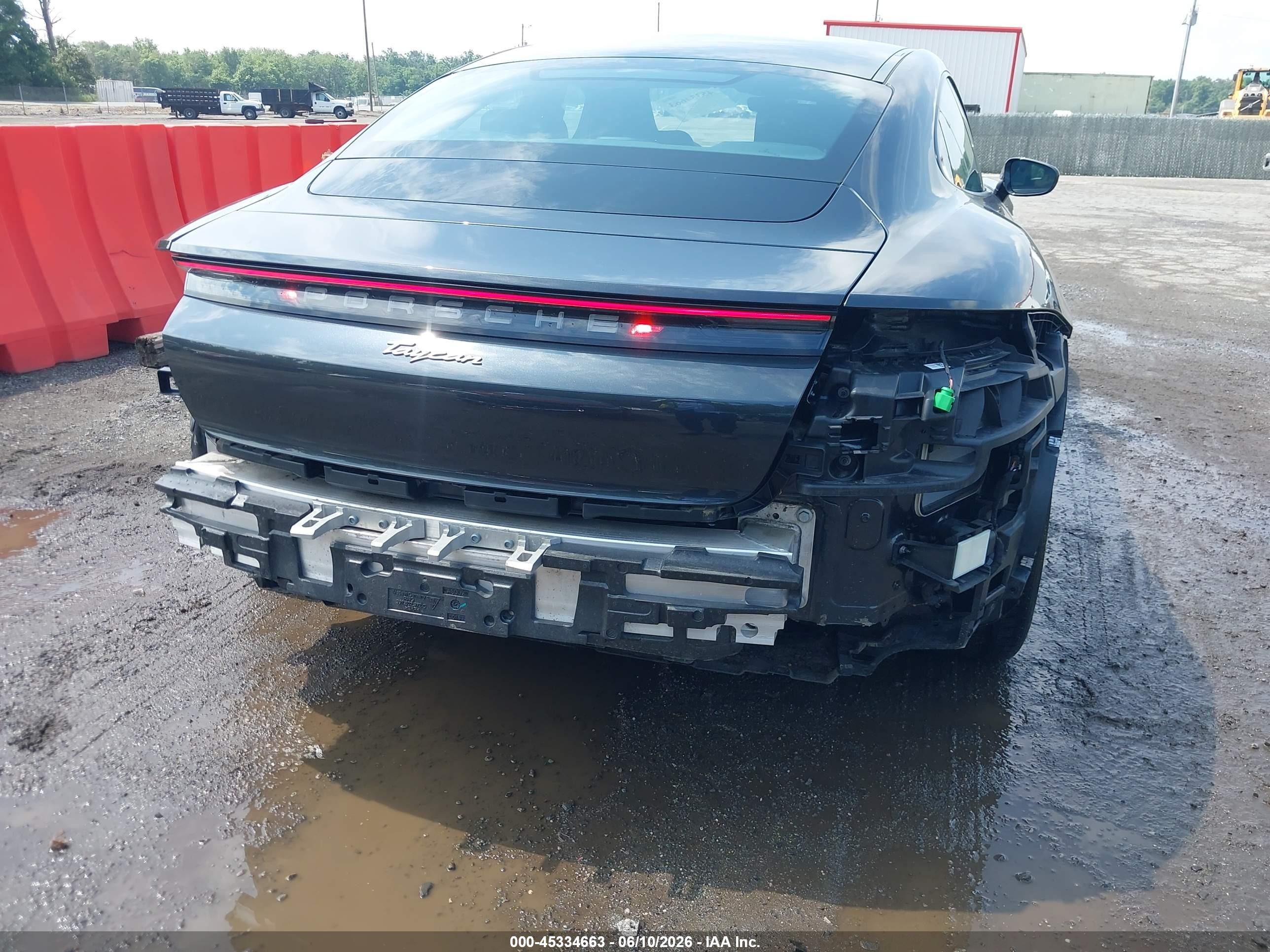 2022 Porsche Taycan VIN WP0AA2Y13NSA16721 IAAI salvage auction — Rear End, Salvage - 75% Or Less (Maryland), sold $31,500 on 2026-08-26 (photo 6)