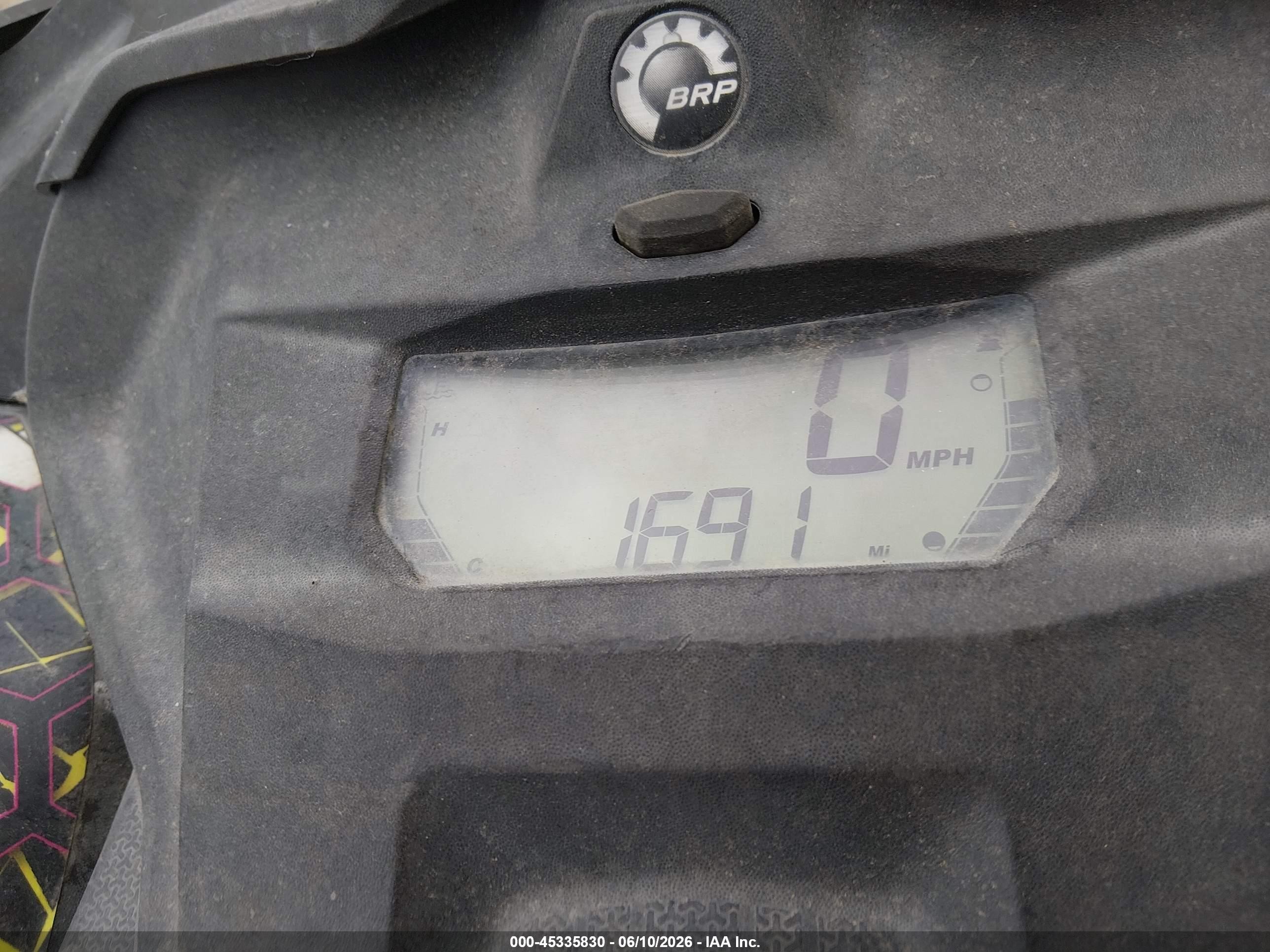2020 Ski doo Summit expert 165 VIN 2BPSCFLC7LV000054 IAAI salvage auction — Front End, Clear (Wyoming), sold $3,250 on 2026-09-10 (photo 7)