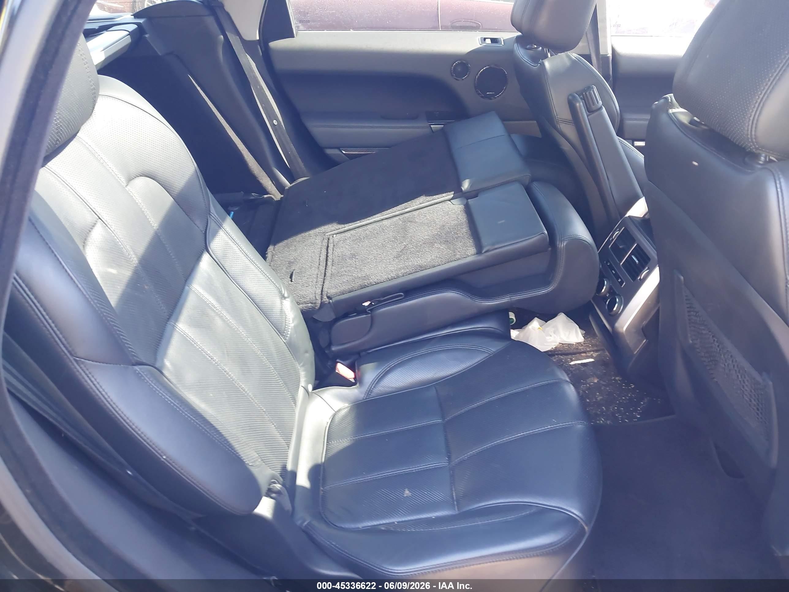 2014 Land rover Range rover sport VIN SALWR2EF4EA301809 IAAI salvage auction — Front End, Mv-907A (New York), sold $2,100 on 2026-09-11 (photo 8)