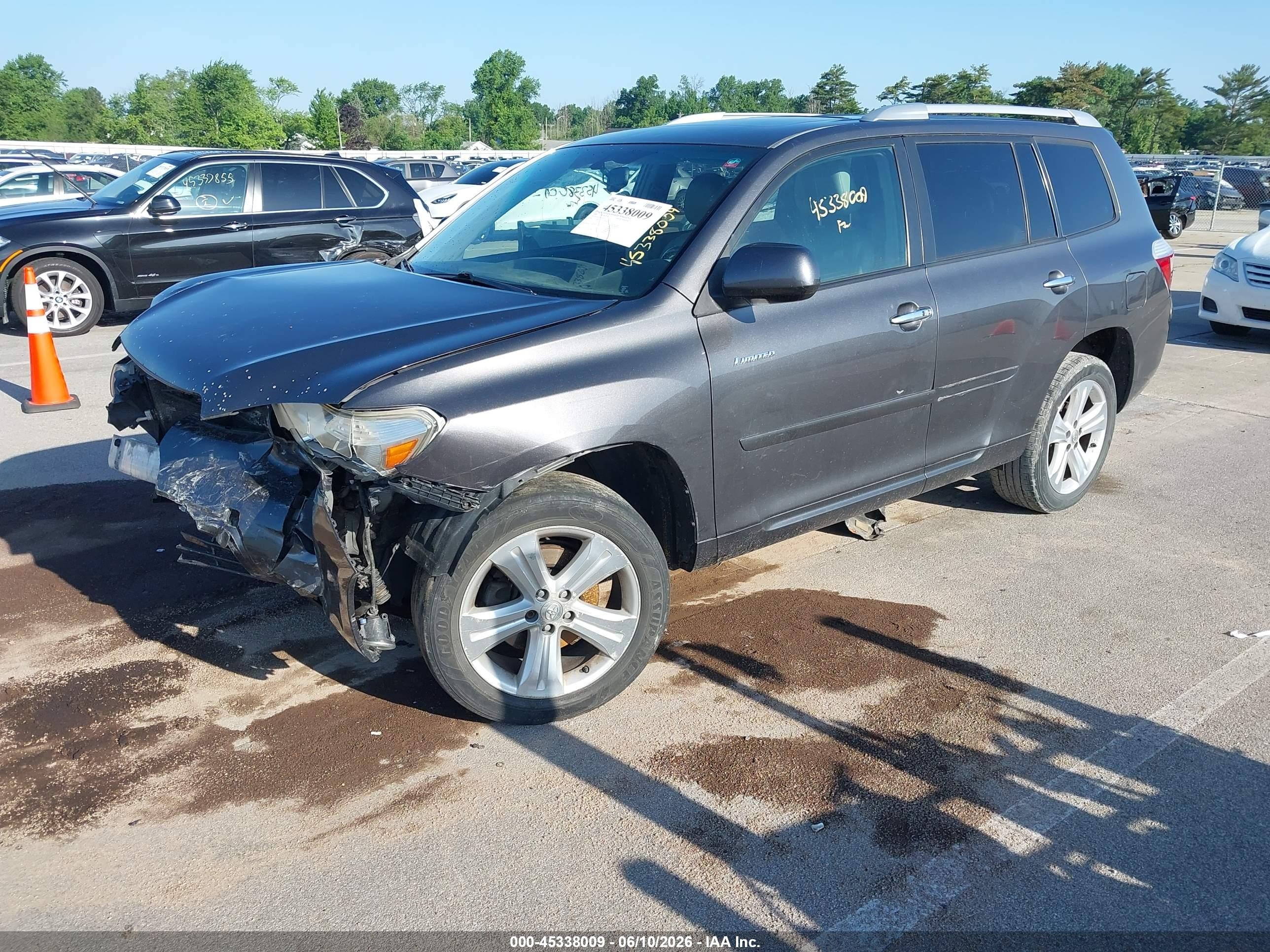 2008 Toyota Highlander VIN JTEES42A482100773 IAAI salvage auction — Front End, Clear (Indiana), sold $1,200 on 2026-07-12 (photo 2)