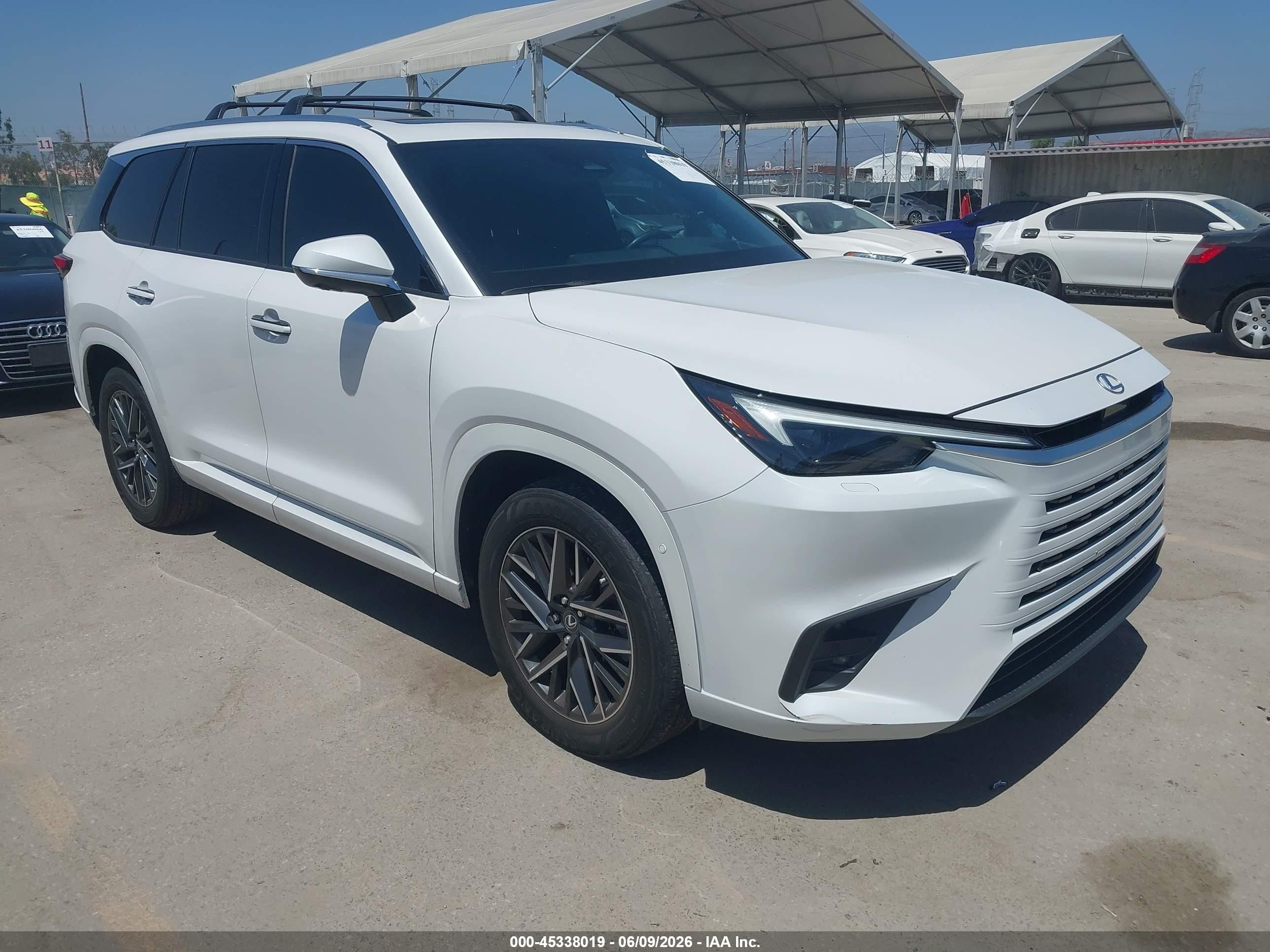 2024 Lexus TX 350 VIN 5TDAAAB60RS013544 — IAAI salvage auction photo