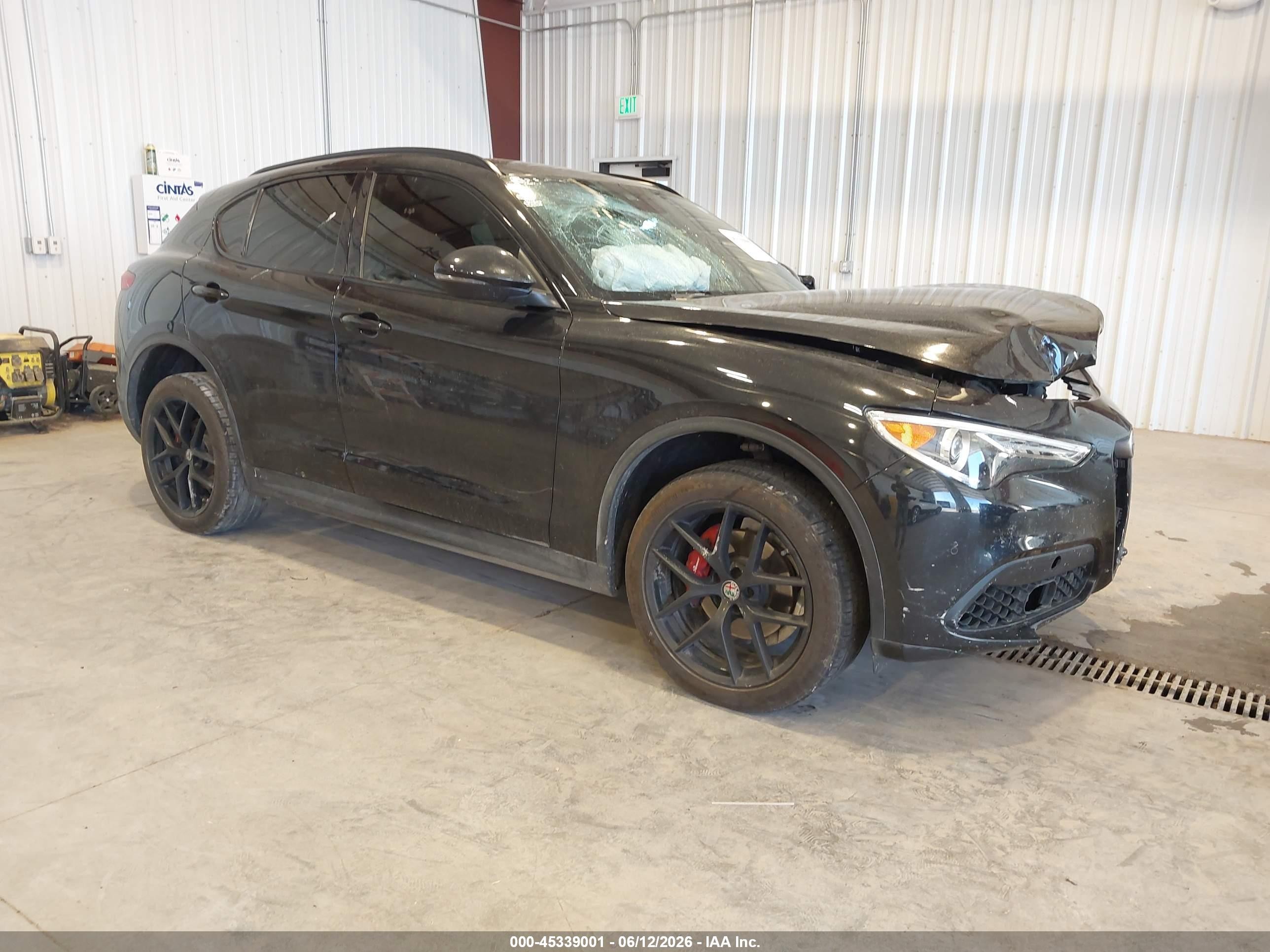 2018 Alfa romeo Stelvio VIN ZASFAKNN5J7B98677 IAAI salvage auction — Unknown, Salvage (Utah), sold $350 on 2026-09-08 (photo 1)