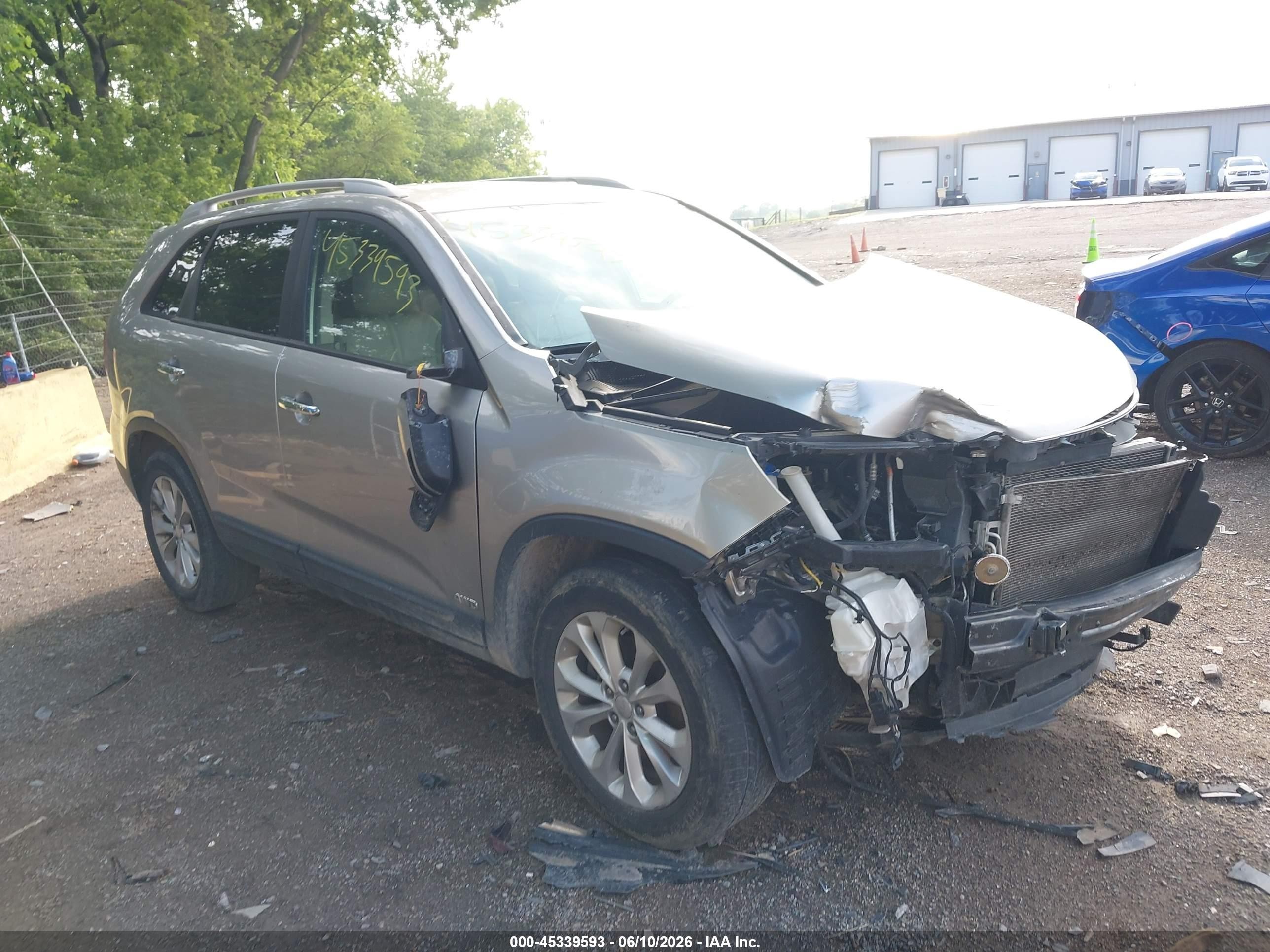 2015 Kia Sorento VIN 5XYKUDA71FG617118 IAAI salvage auction — Front End, Clear (Indiana), sold $375 on 2026-07-11 (photo 1)